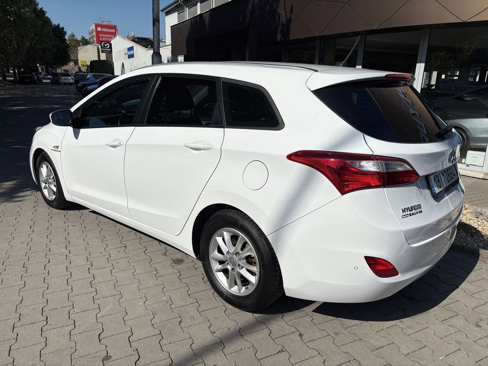 Hyundai i30, Trikolor 1.6i 88kW - fotka 2