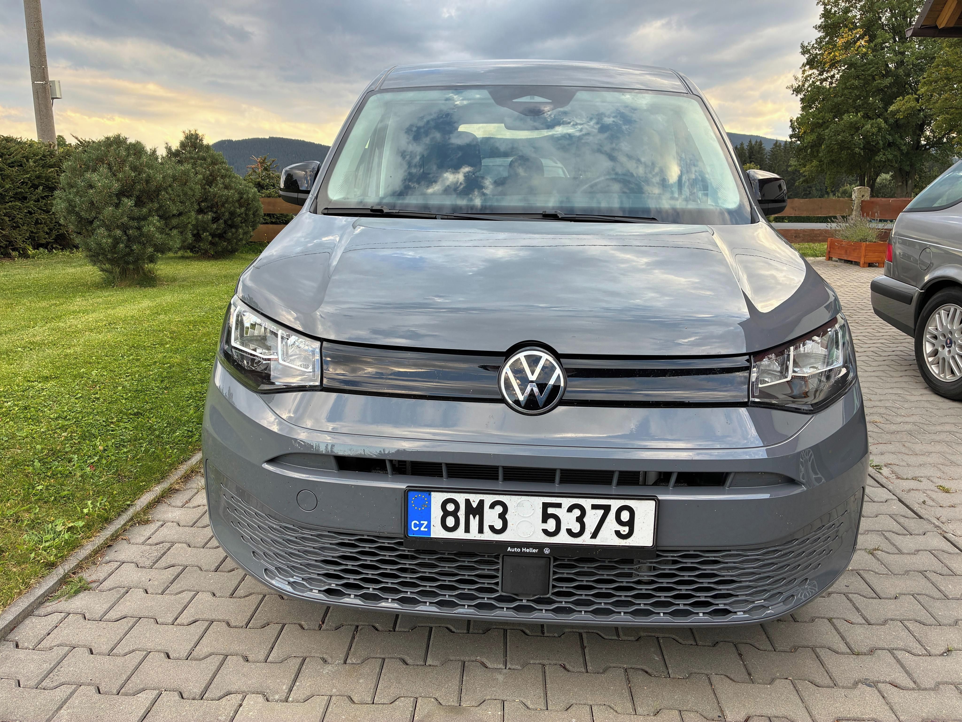 Volkswagen Caddy, koupeno v ČR, nezávislé topení - fotka 2