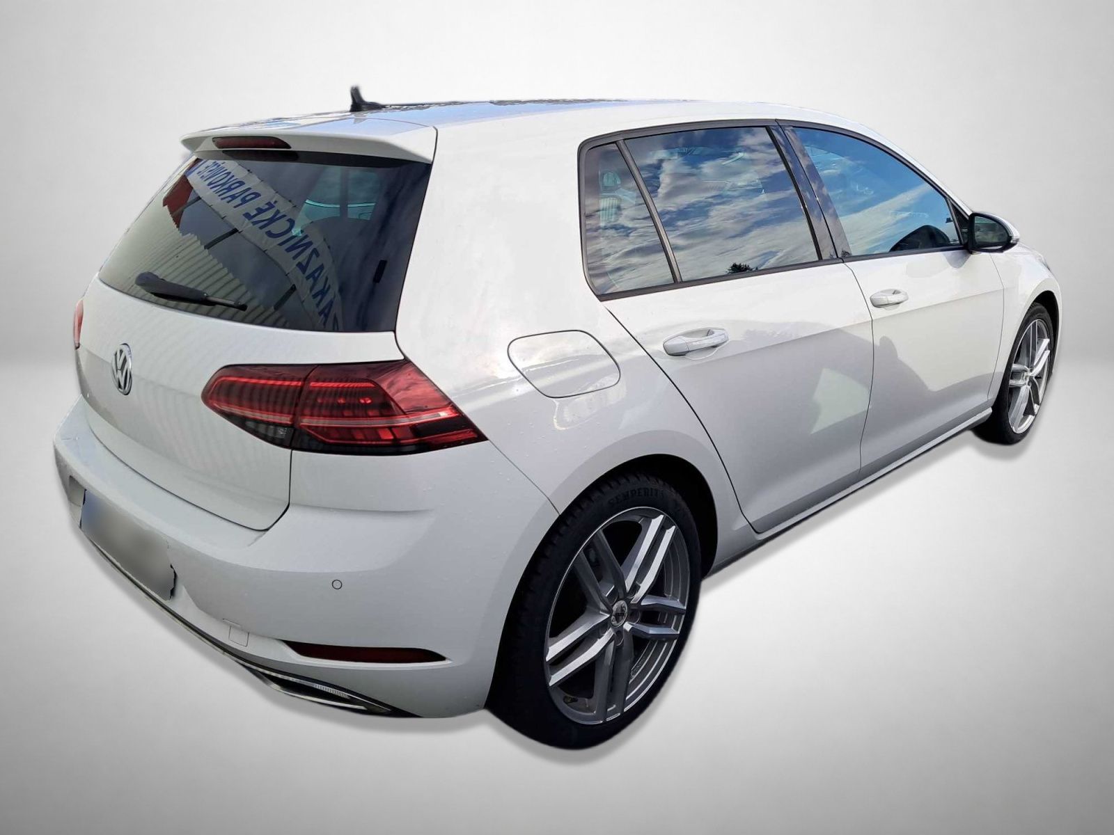 Volkswagen Golf, 1.5 TSI, Automat, Navi - fotka 2