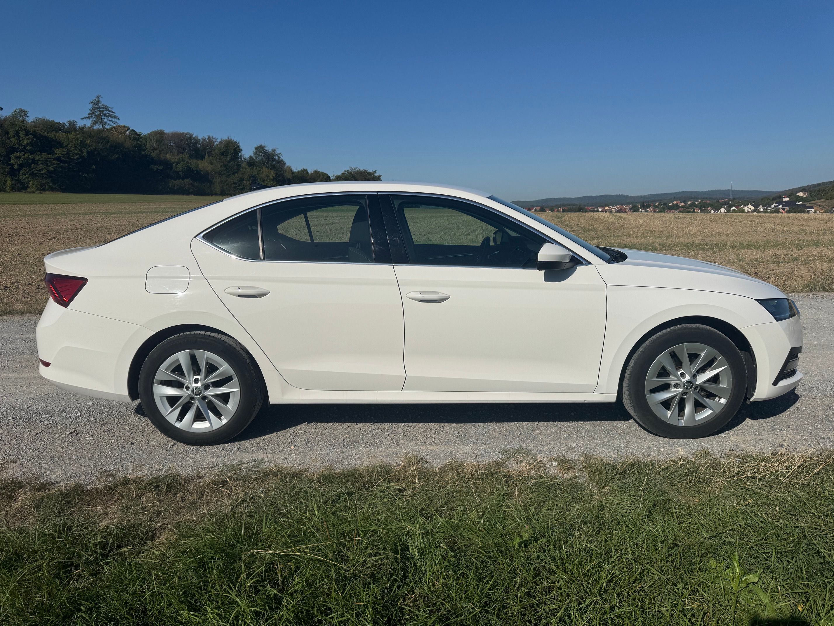 Škoda Octavia, 2.0TDI STYLE+ LED KOUPENO ČR - fotka 5