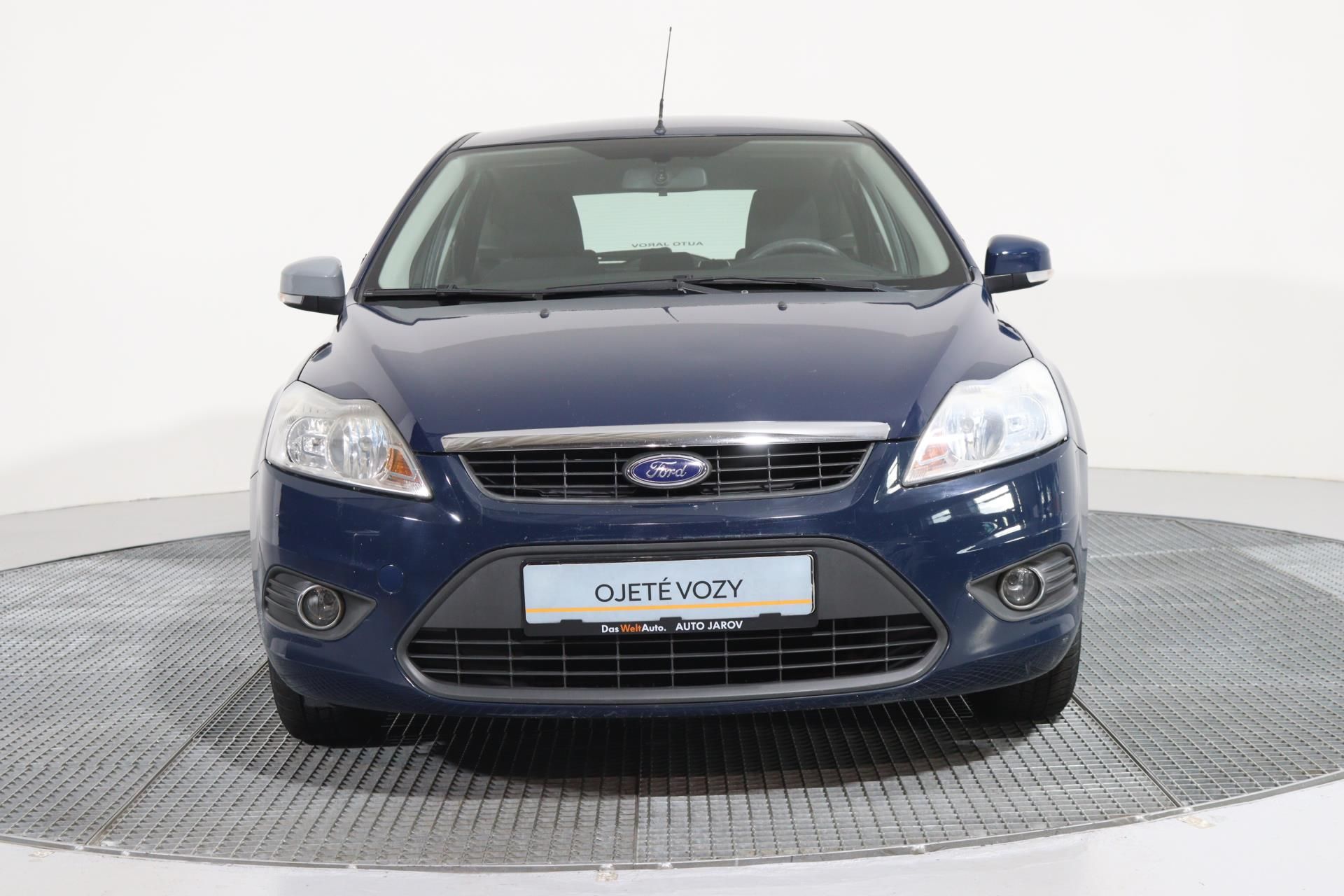 Ford Focus, 1,6 i 74 kW - fotka 4