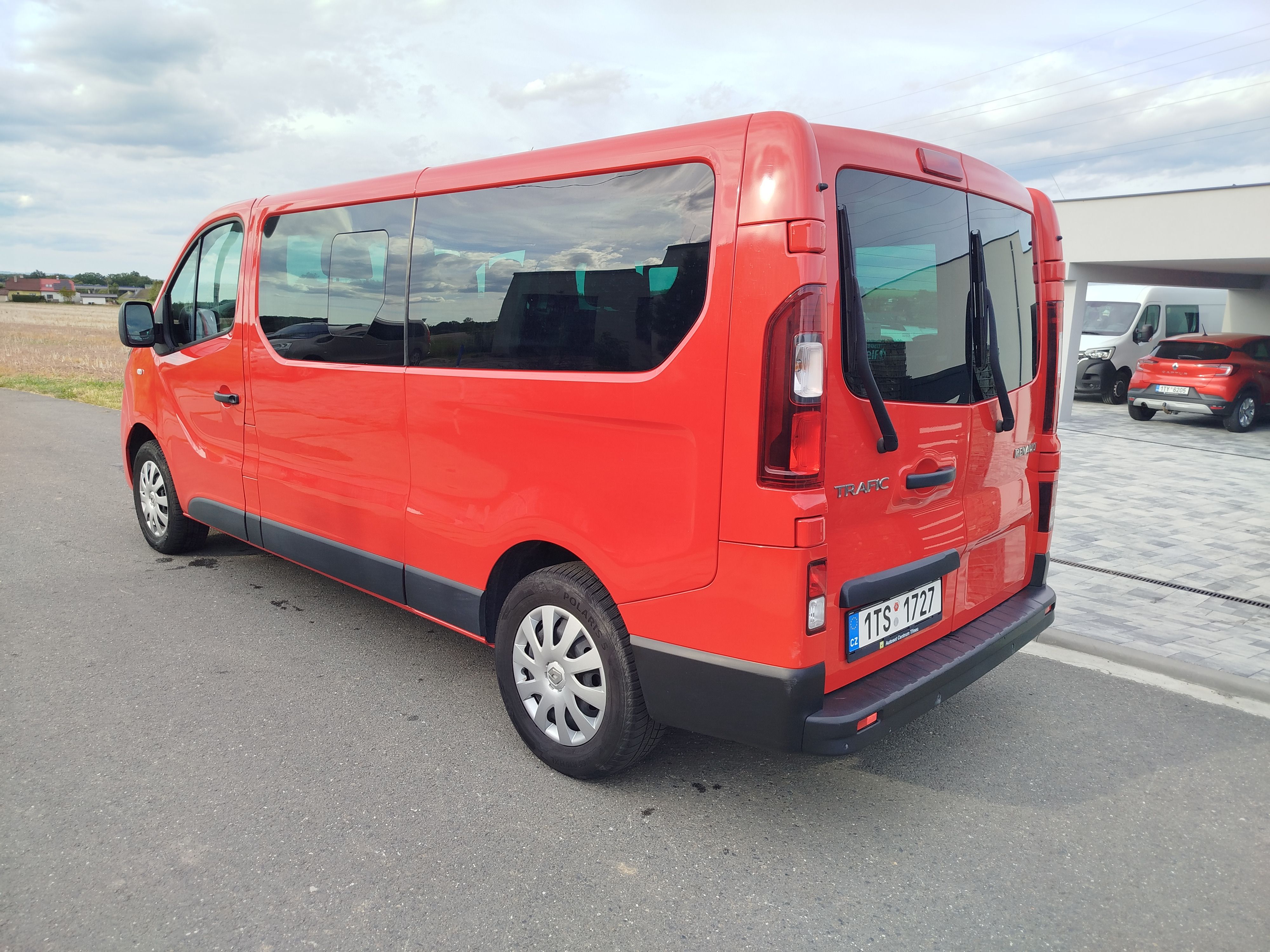 Renault Trafic, 1.6DCi 89kw, 9 míst long, DPH - fotka 5