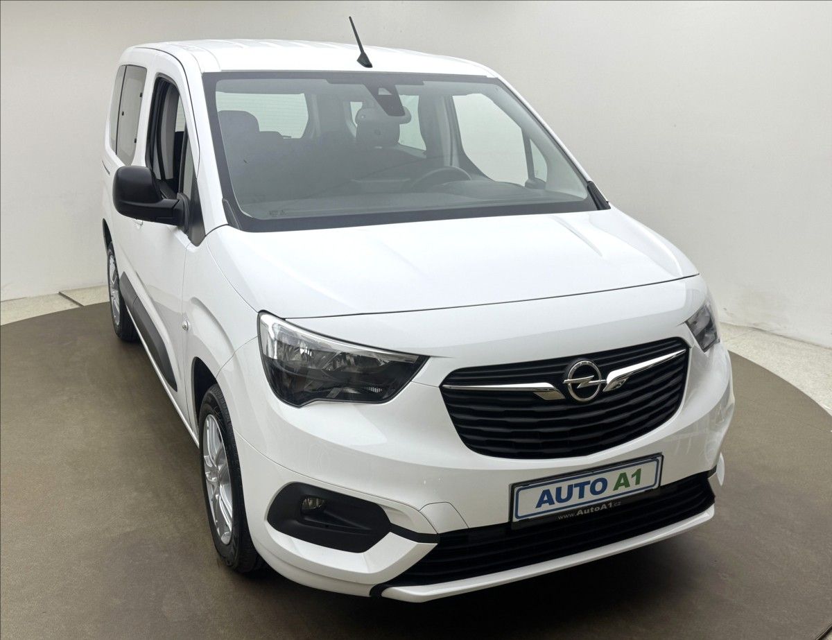 Opel Combo, 1,2 81kW VÝHŘEV TAŽNÉ 1MAJ ČR - fotka 3