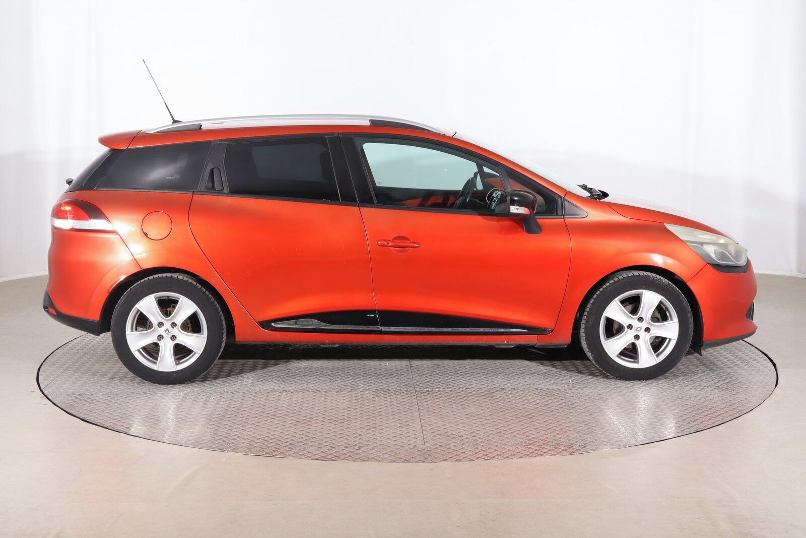 Renault Clio, 1.2 16V, Serv.kniha - fotka 6