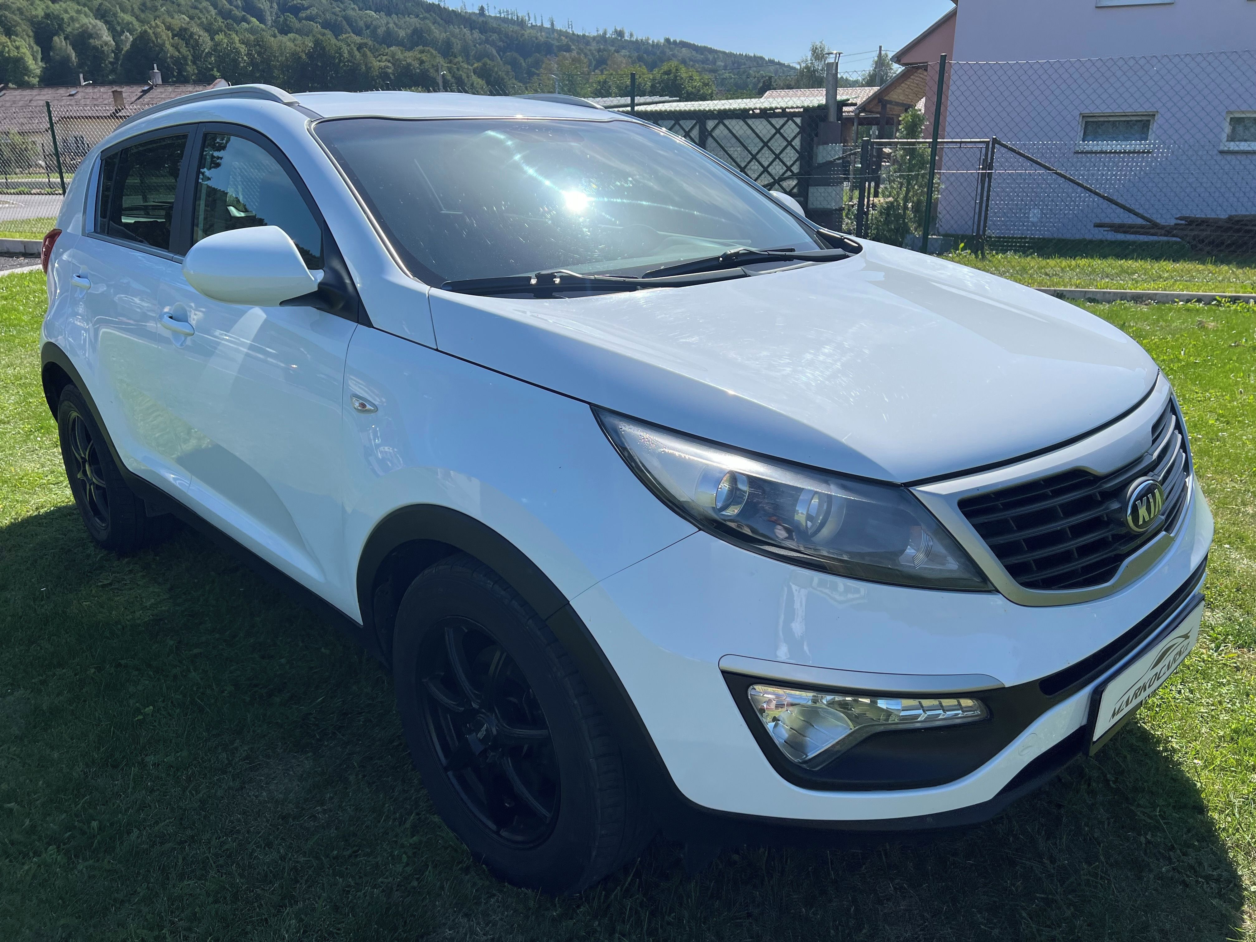 Kia Sportage, 1.7CRDi + ZIMÁKY PARK.KAMERA - fotka 3