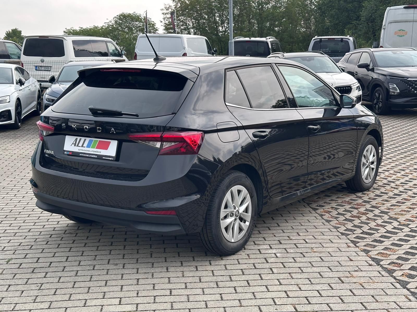 Škoda Fabia, 1.0 TSI 85kW DSG Top Selection - fotka 2