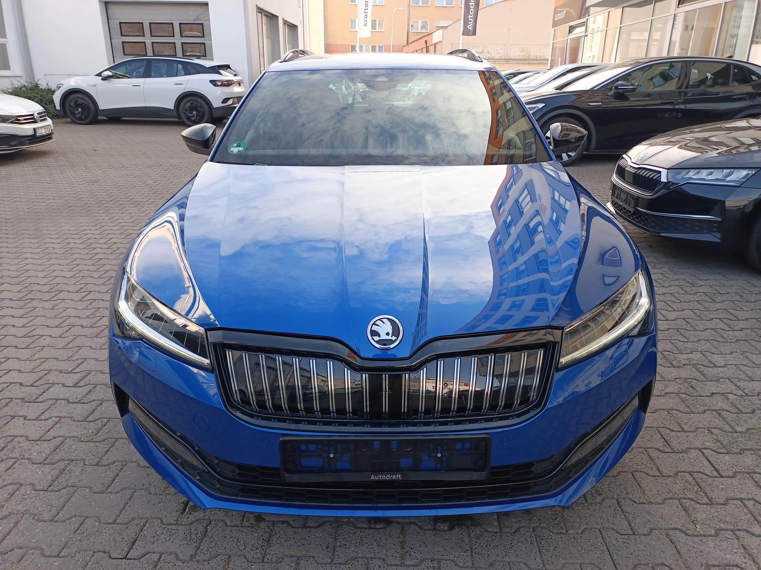 Škoda Superb, Sportline 1.4 TSI 160kW DSG - fotka 2