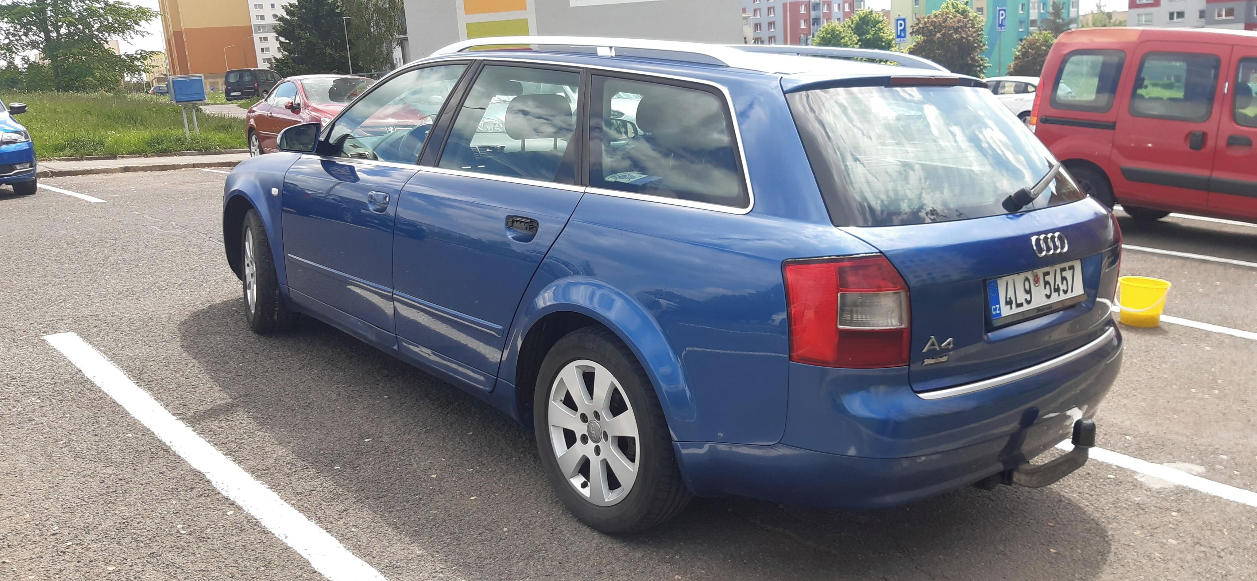 Audi A4 Avant, 1,9 TDI, TYP 8E - fotka 5