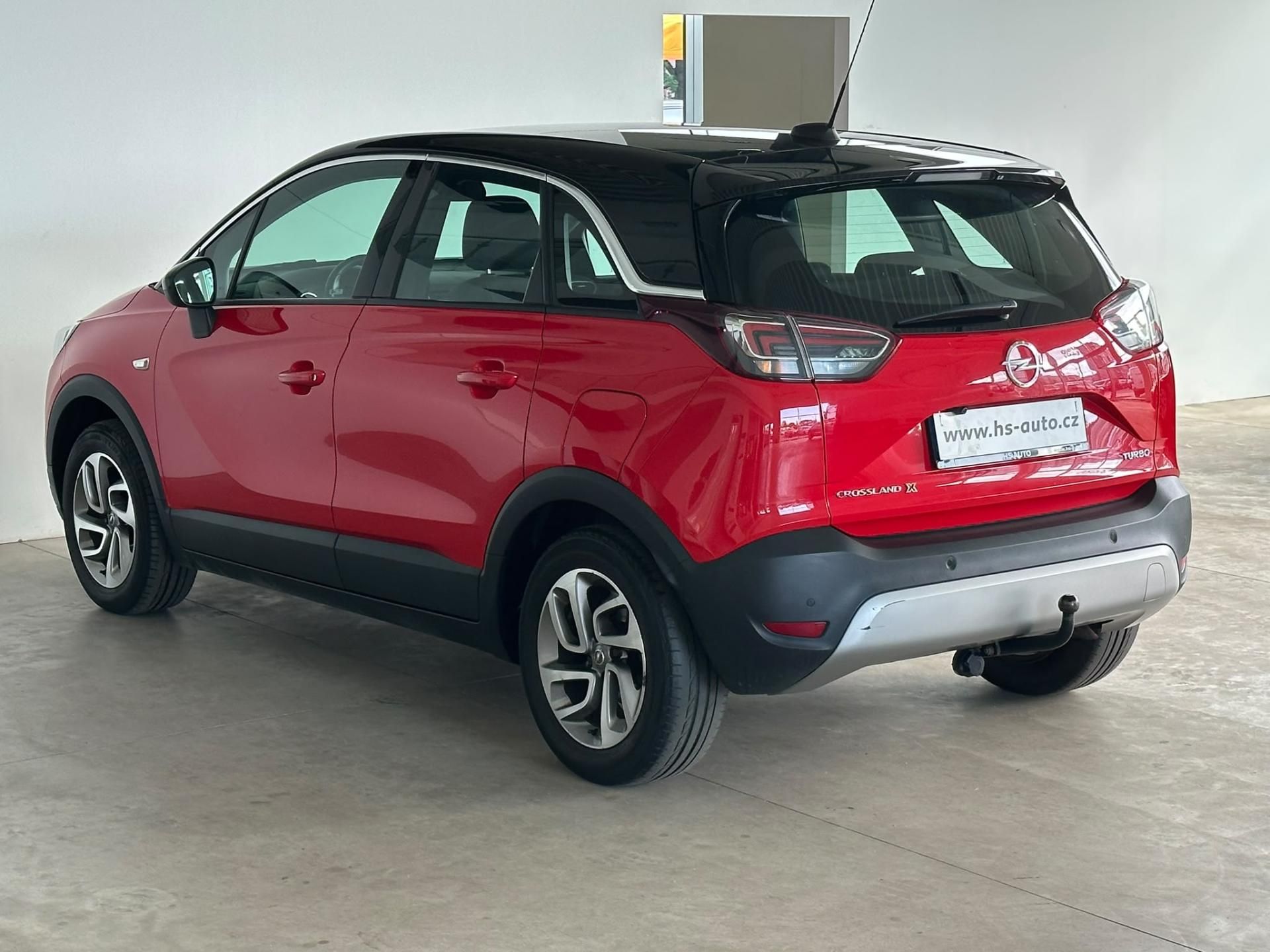 Opel Crossland X, 1.2i,110HP,automat,ČR,1.maj. - fotka 6