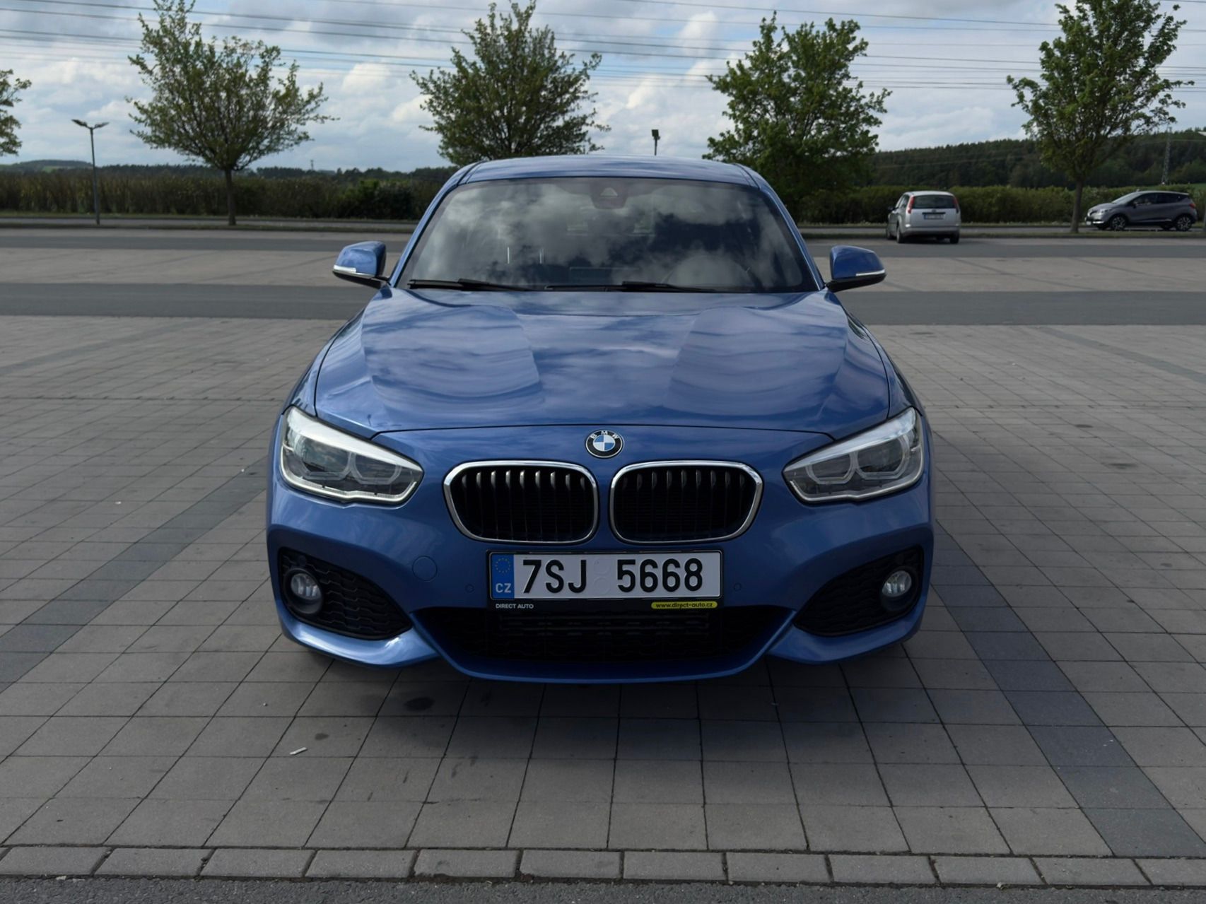 BMW Řada 1, 120d, 140 kW, M-paket - fotka 2