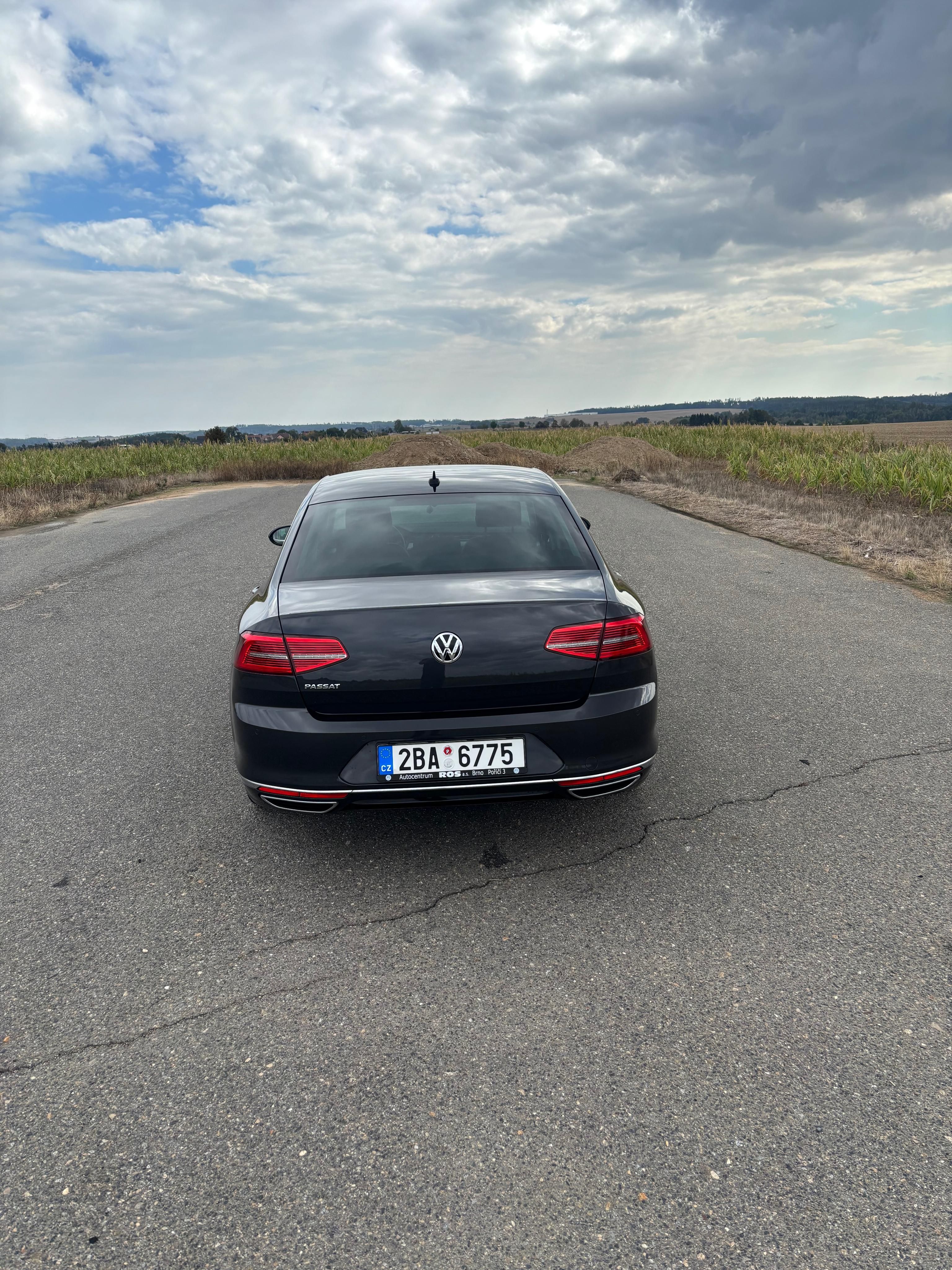 Volkswagen Passat, Passat B8 2.0TDI 110KW DSG - fotka 6