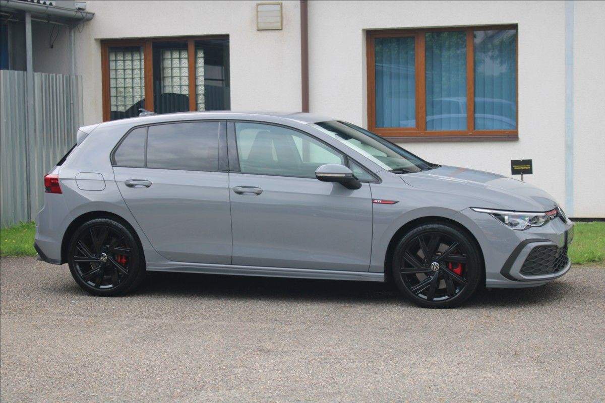 Volkswagen Golf, 2,0   TSI GTI DSG - fotka 3