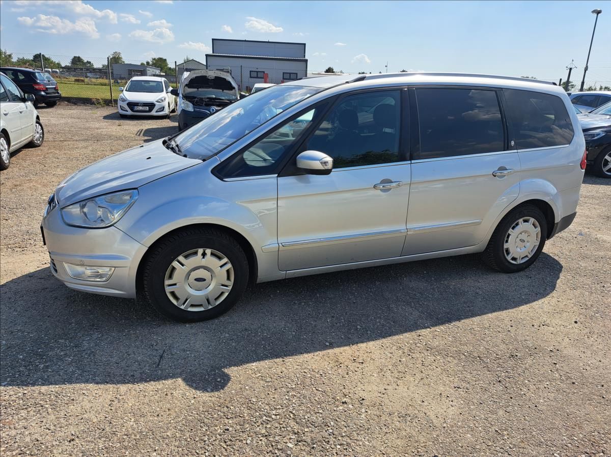 Ford Galaxy, 2,0 TDCI Ghia - fotka 4