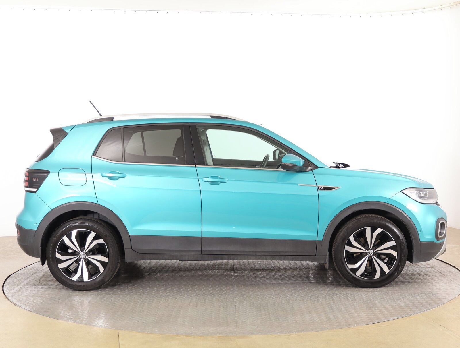 Volkswagen T-Cross, 1.0 TSI, R-Line, Automat - fotka 6