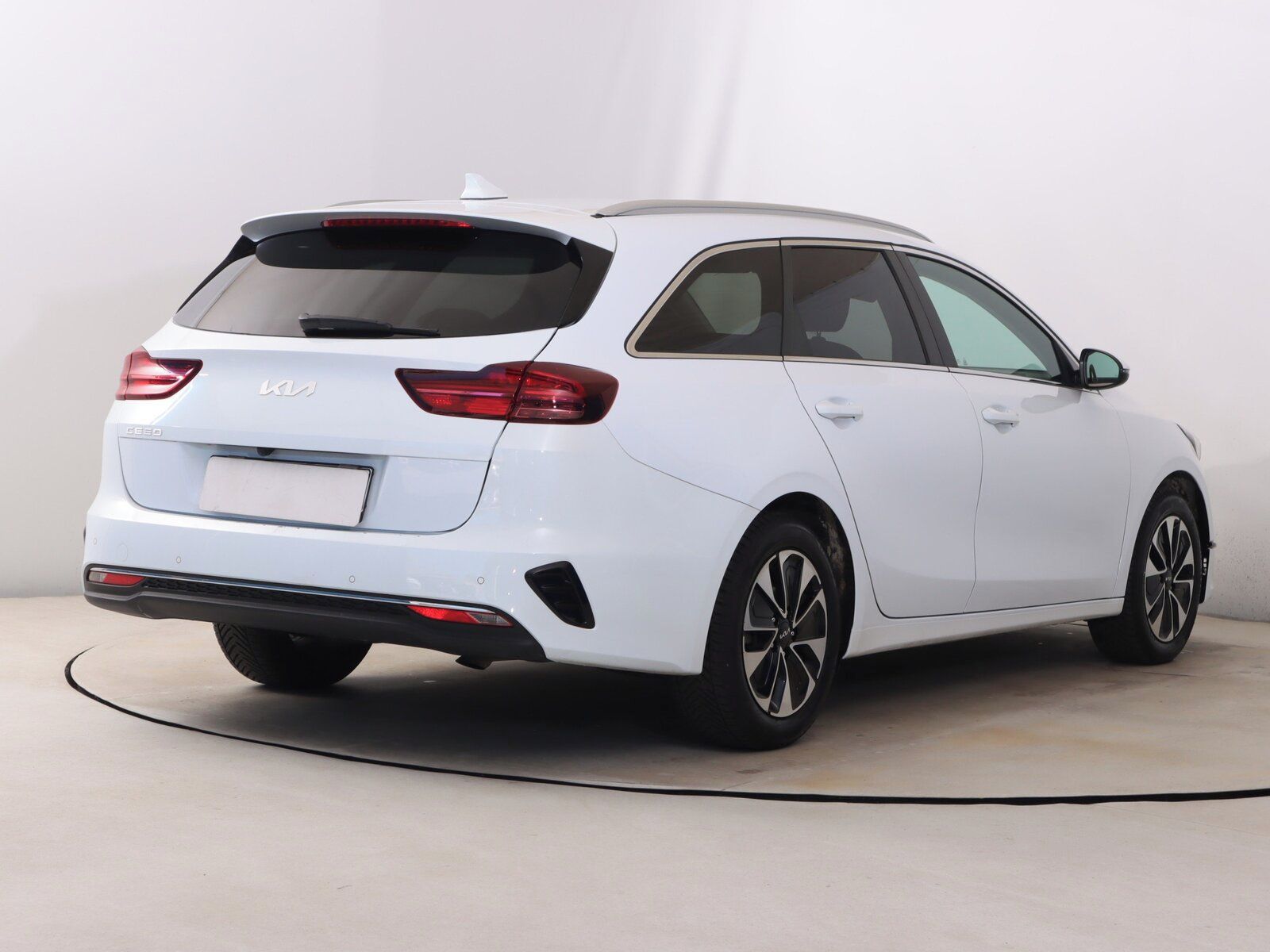Kia Cee´d, 1.5 T-GDI, Automat, Serv.kniha - fotka 5