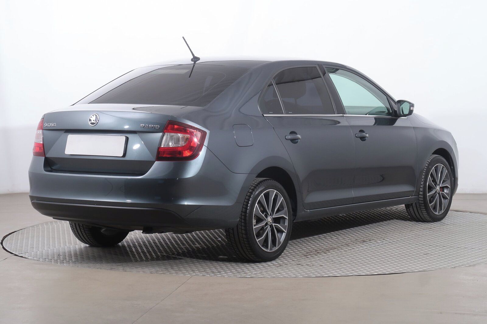Škoda Rapid, 1.0 TSI - fotka 5