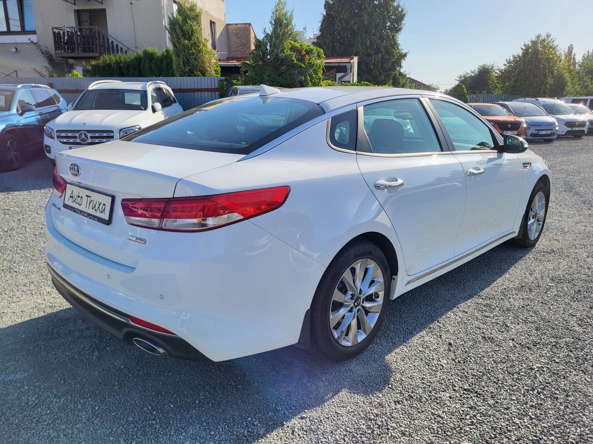 Kia Optima, 1.7 CRDi 16V 104kW EXCLUSIVE - fotka 4