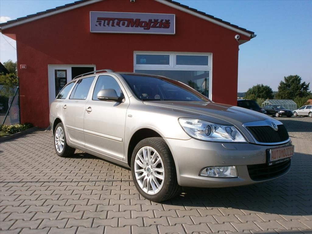 Škoda Octavia, 2,0 TDI LAURIN & KLEMENT NOVÉ