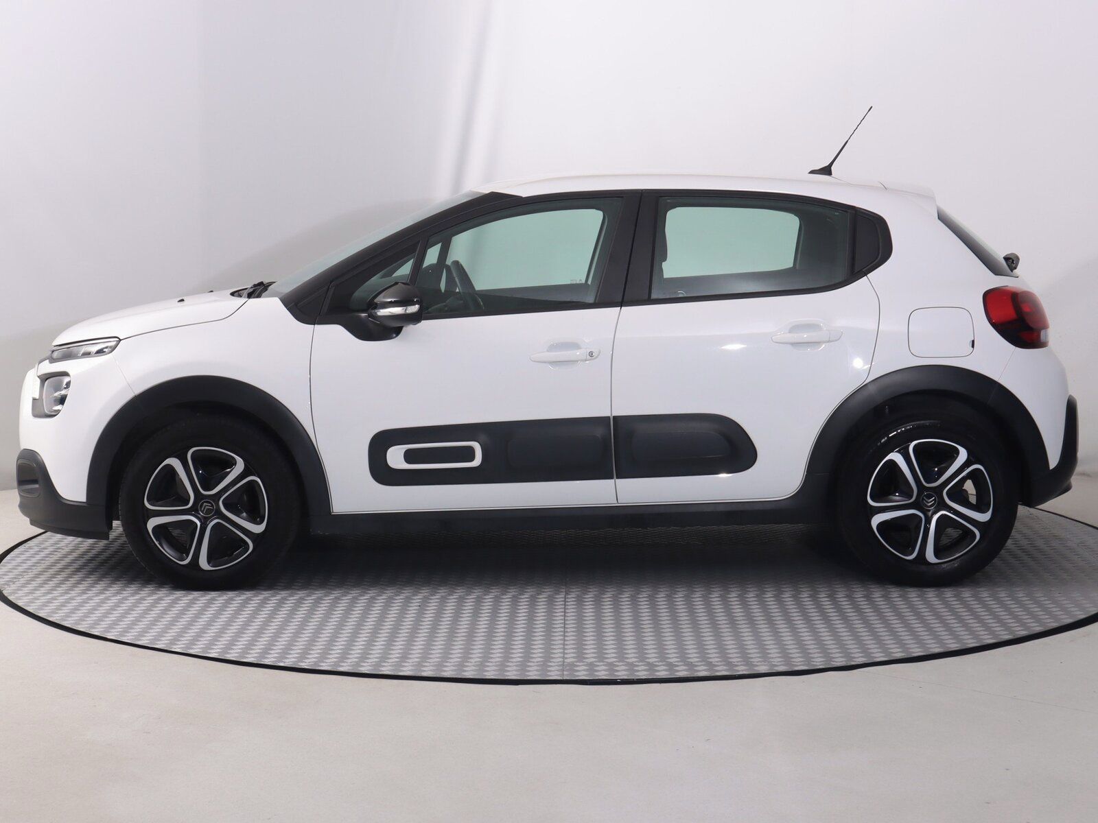 Citroën C3, 1.2 PureTech, Serv.kniha - fotka 3