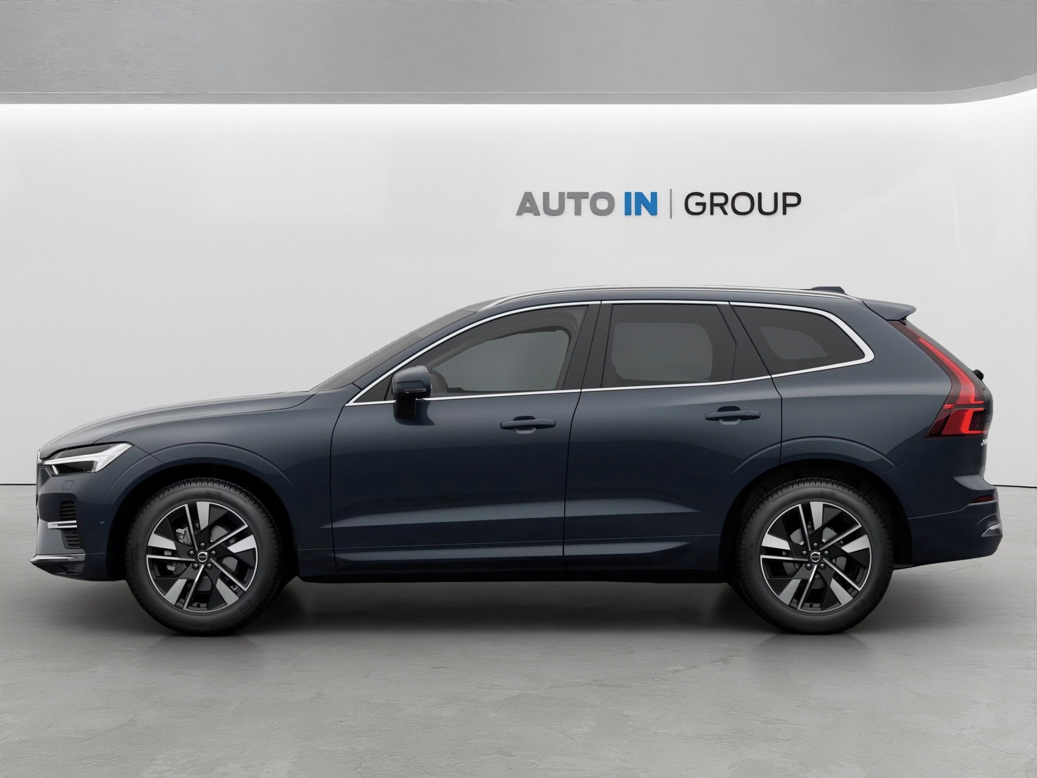 Volvo XC60, BRIGHT B5 PLUS 4X4,360°KAMERA - fotka 3