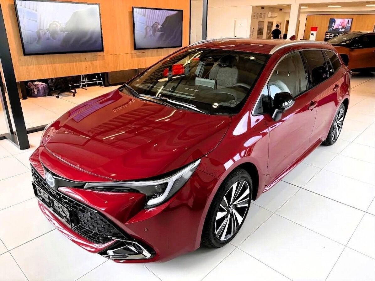 Toyota Corolla, 1,8   TS Style HEV - fotka 3