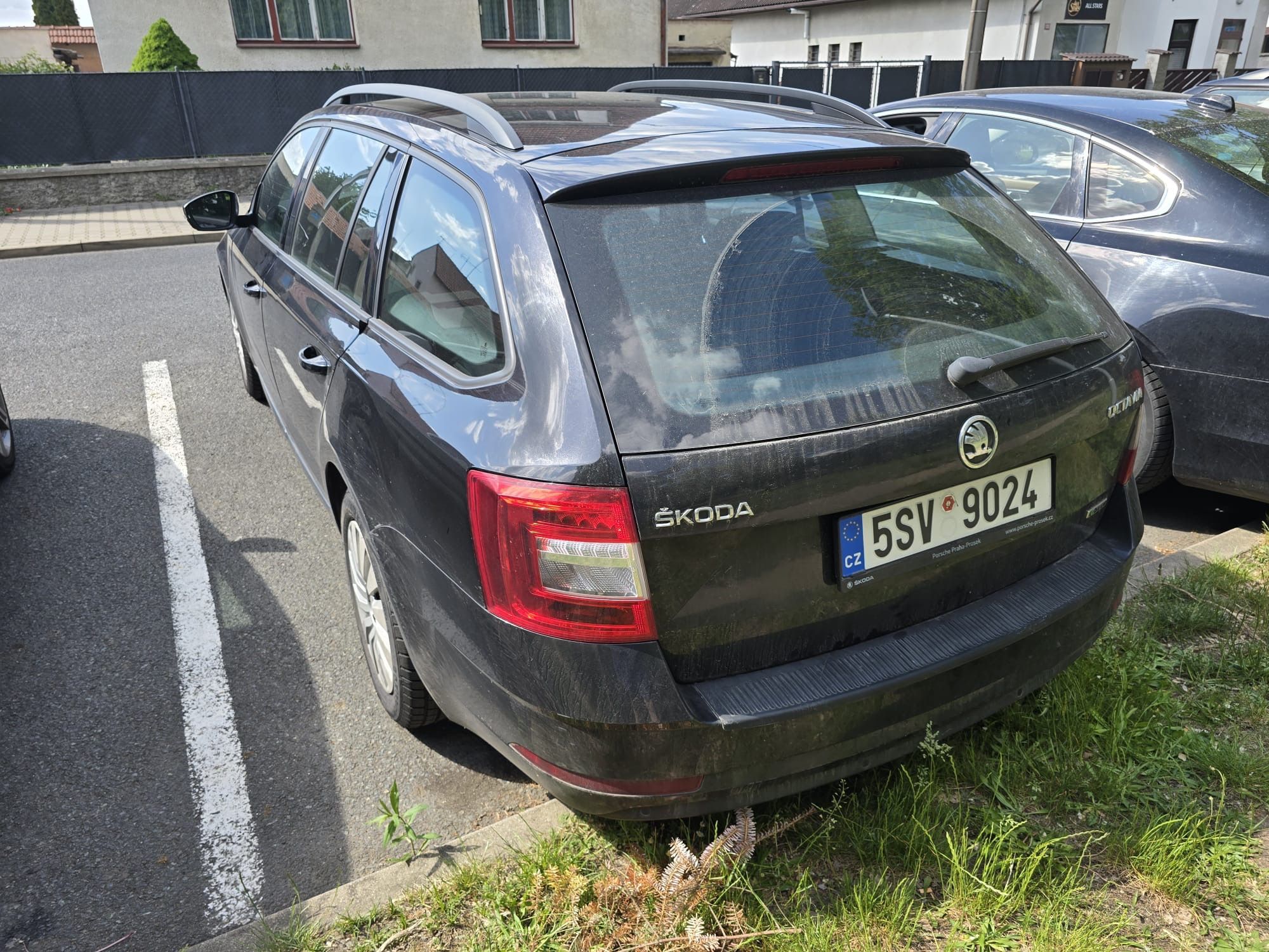 Škoda Octavia, automat, CNG, kožený paket - fotka 3