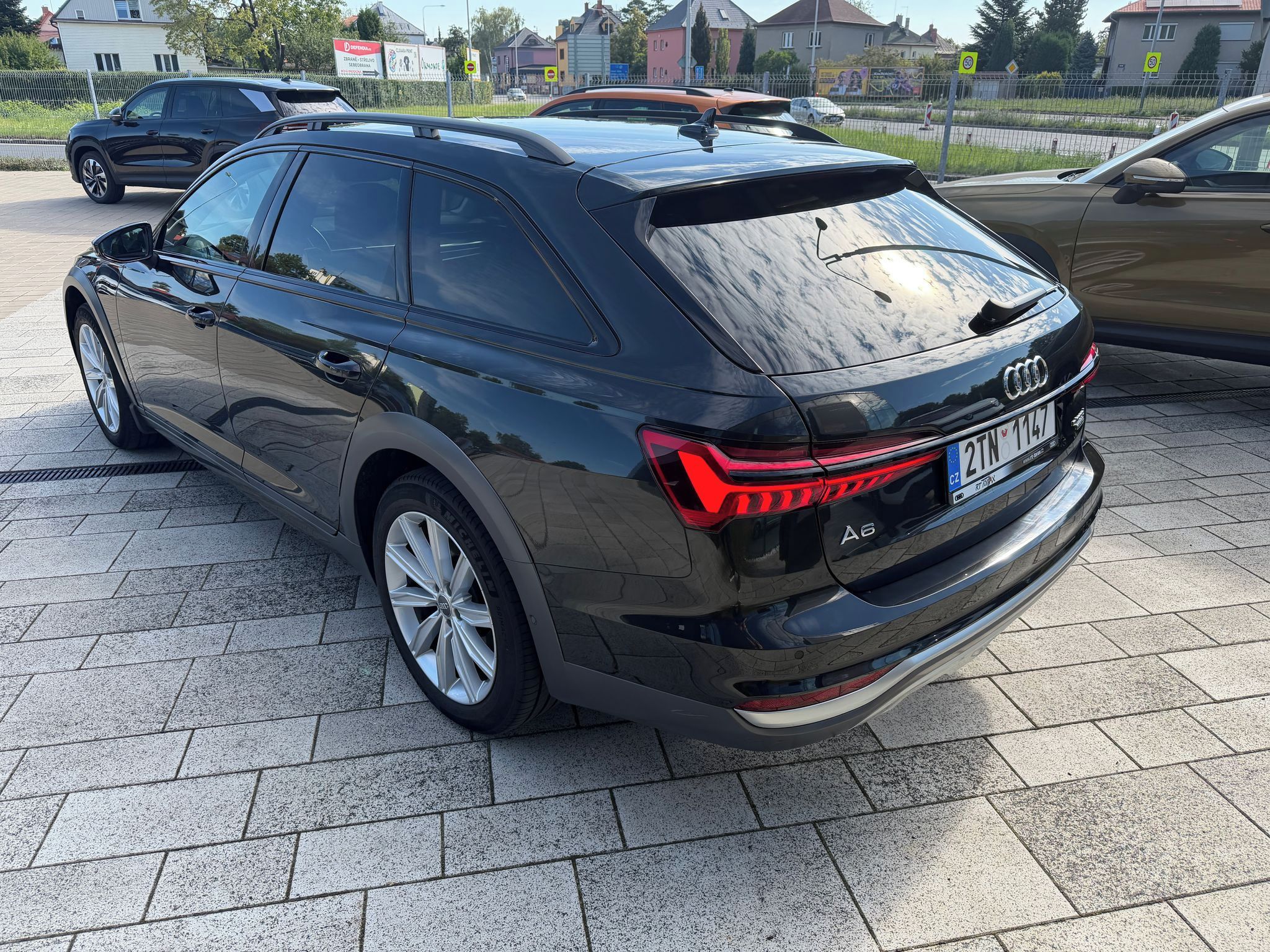 Audi A6 allroad, 45TDI 170kW Tažné Quattro - fotka 3