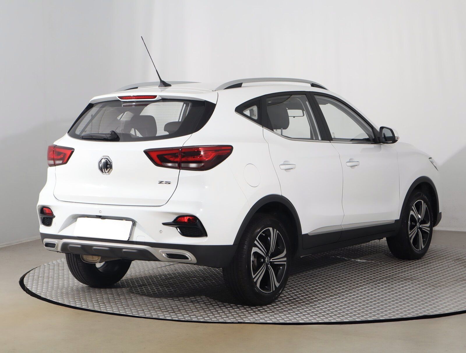 MG ZS, 1.5, Essential Plus - fotka 5