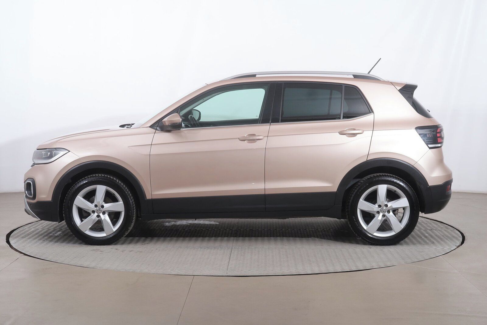 Volkswagen T-Cross, 1.0 TSI - fotka 3