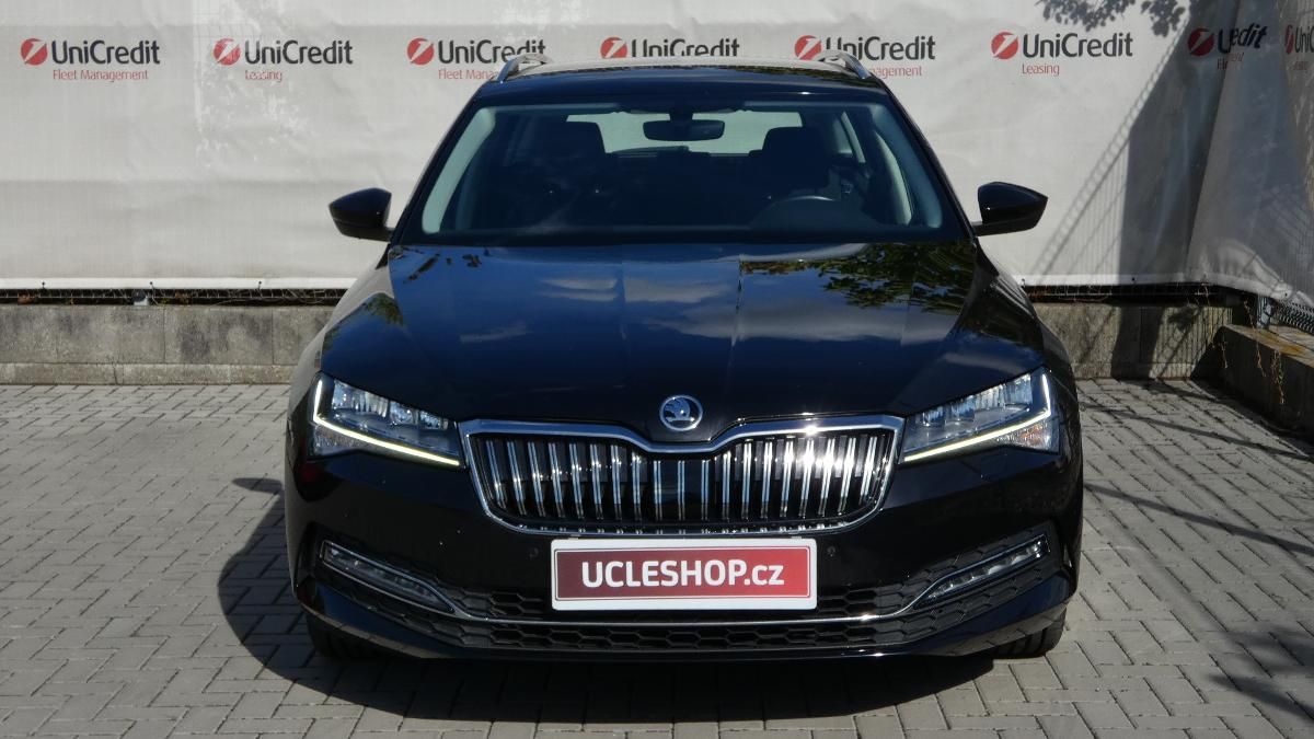 Škoda Superb, Combi 2,0 TDI DSG Style - fotka 2