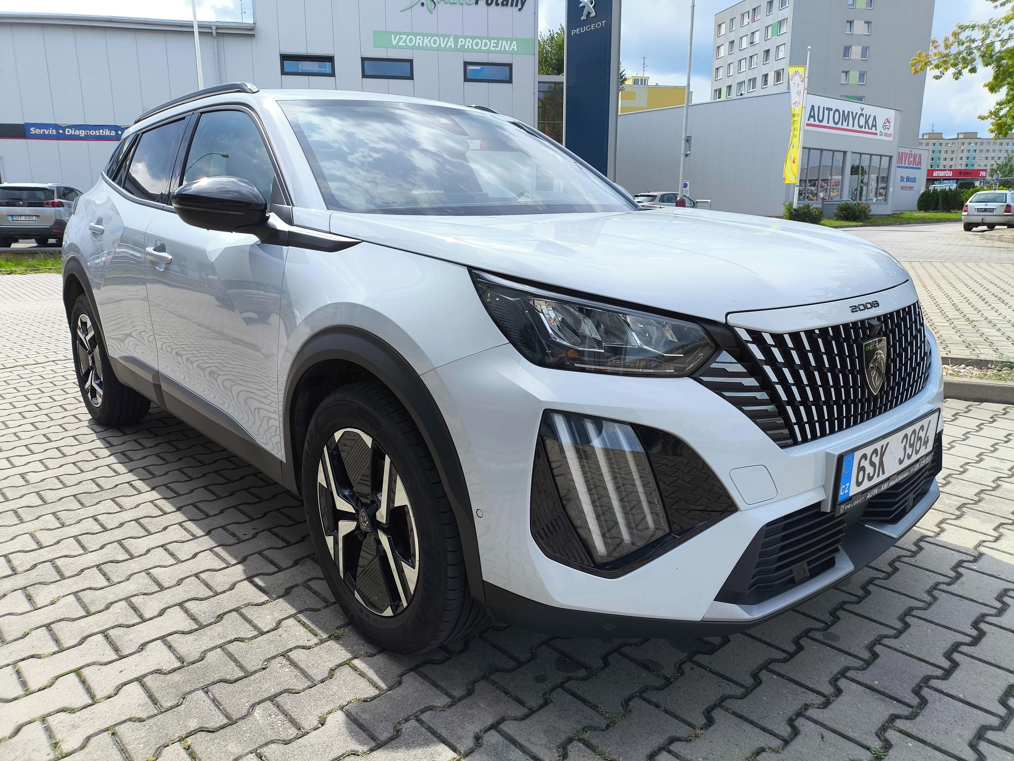 Peugeot 2008, ALLURE 1.2 PRAV.SERVIS PEUGEOT - fotka 4