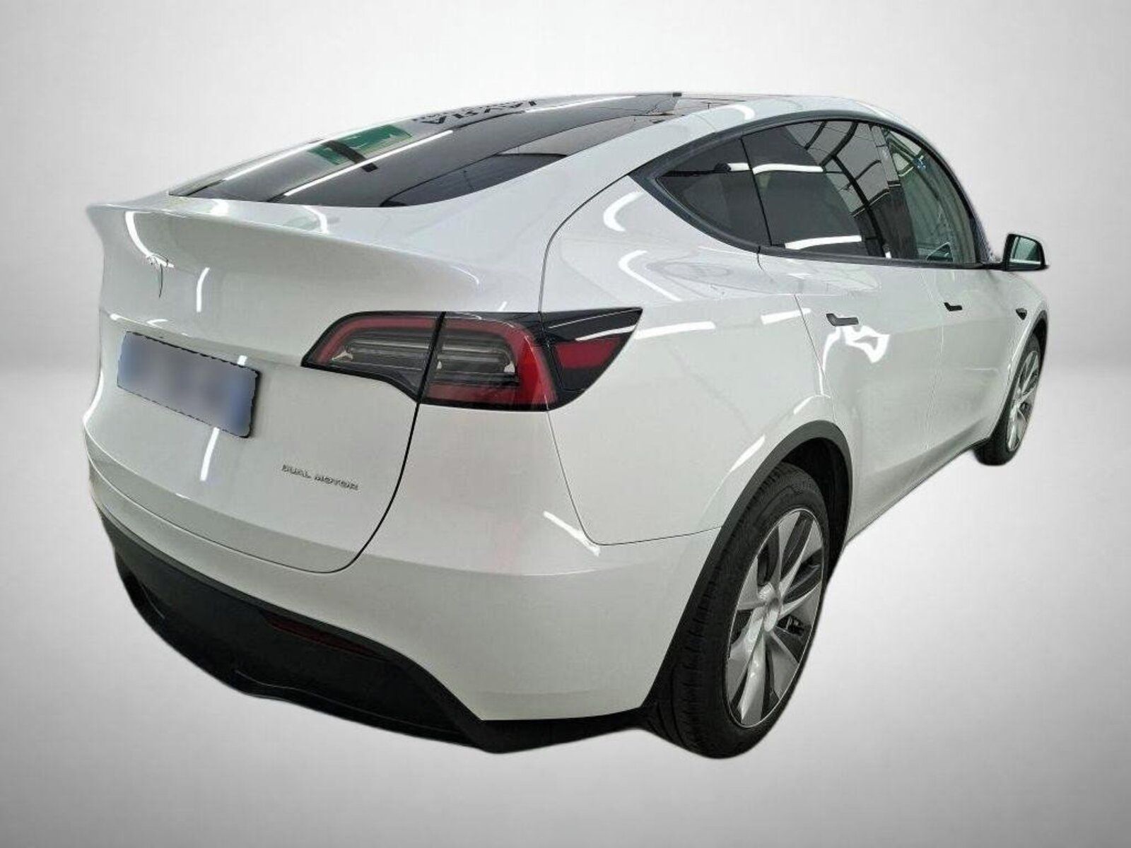 Tesla Model Y, Long Range AWD 75kWh, 4X4 - fotka 2