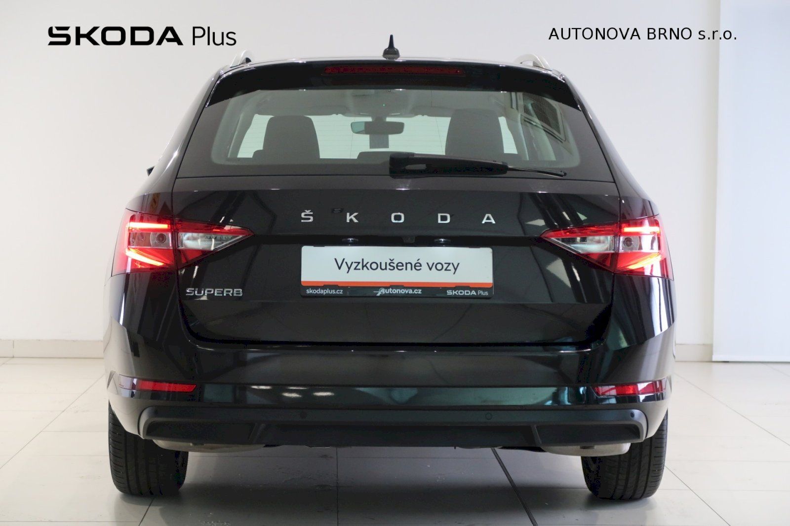 Škoda Superb, 2.0 TSi 140kW Style - fotka 6