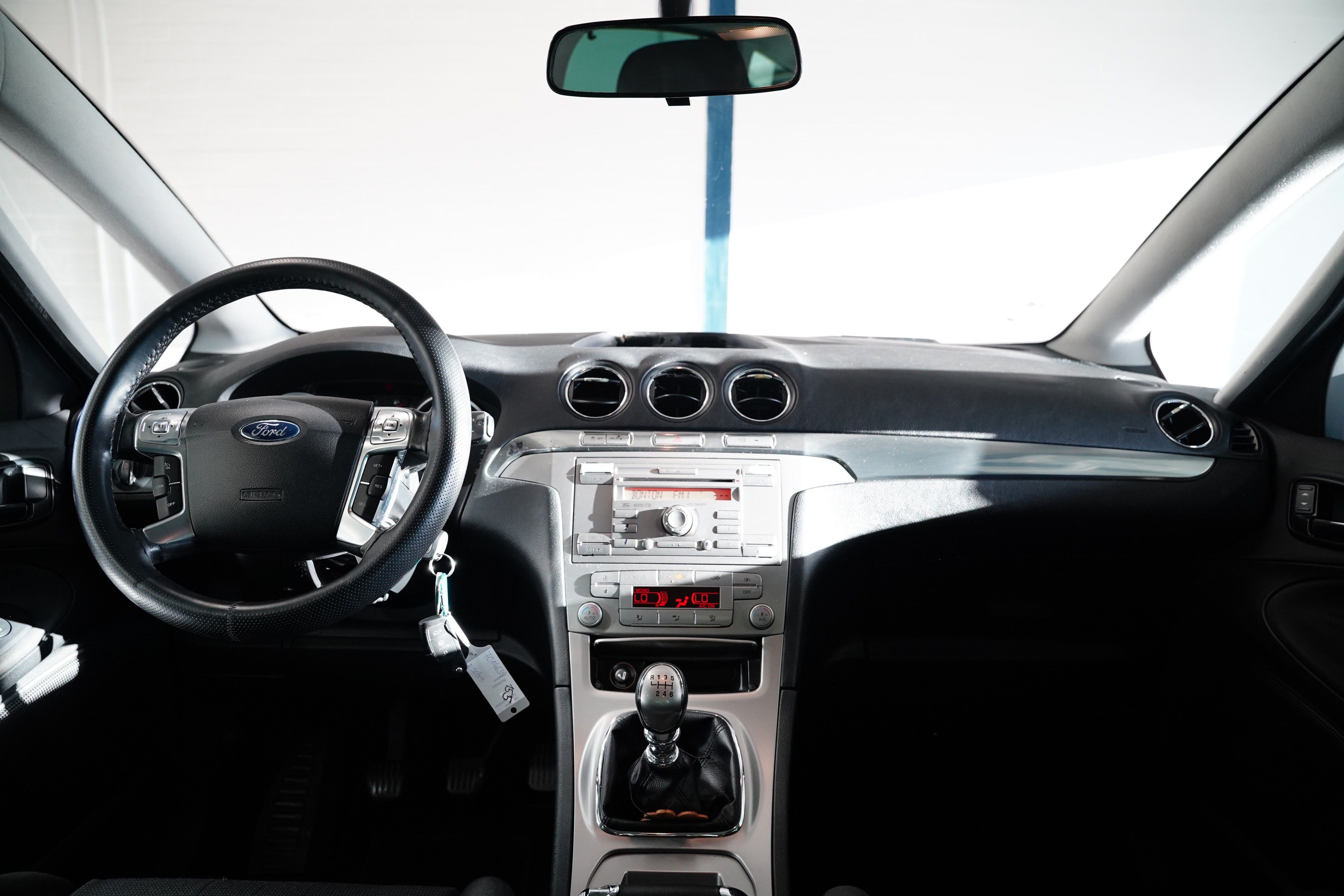 Ford S-MAX, 2.0 TDCi 100kW - fotka 5