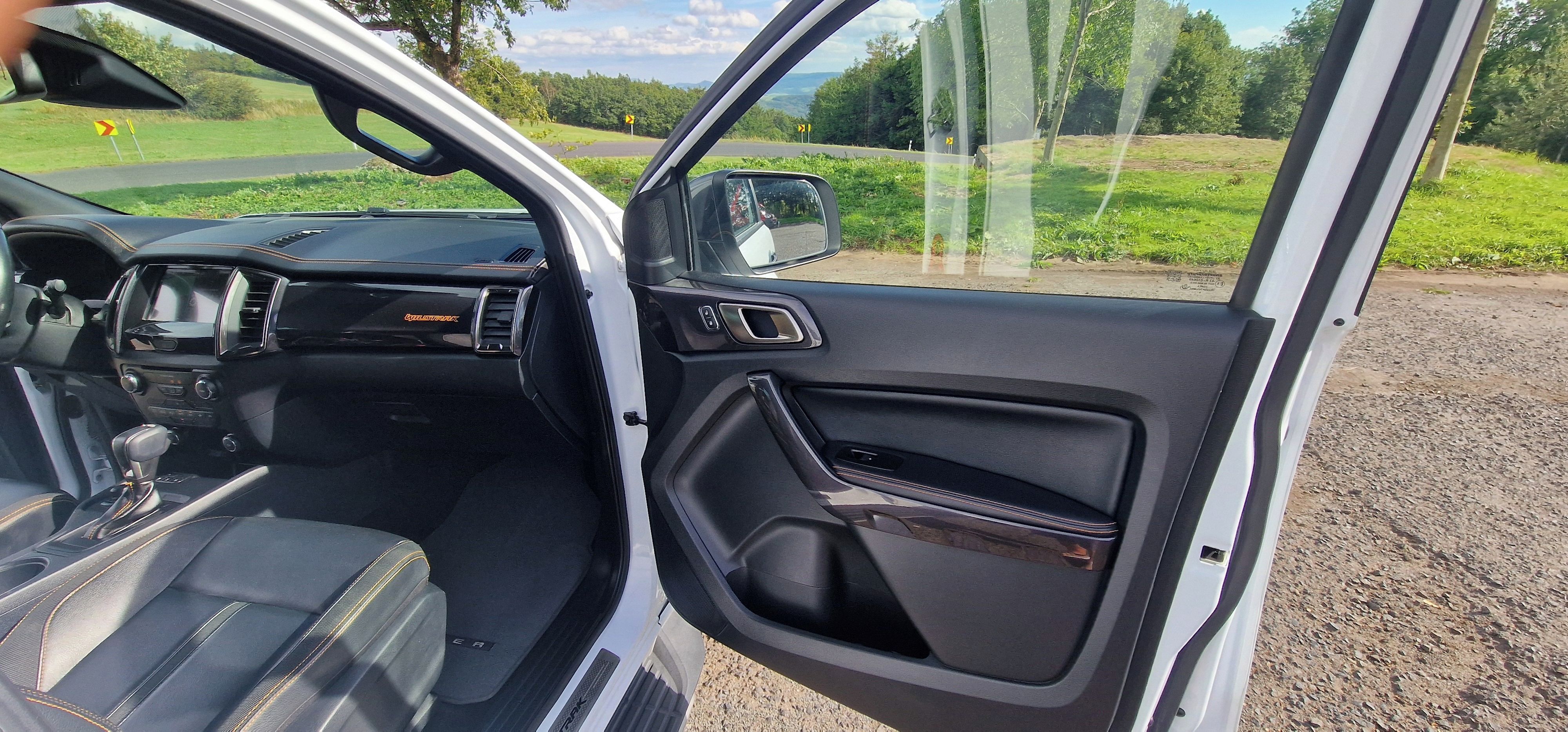 Ford Ranger, 3,2 TDCi Aut. Wildtrak - fotka 4