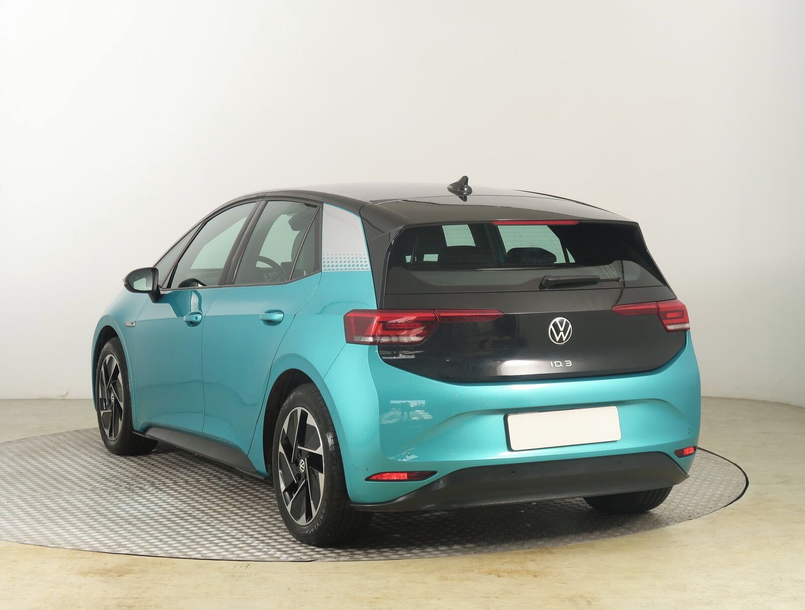Volkswagen ID.3, Pro Perf. (62 kWh), Automat - fotka 4