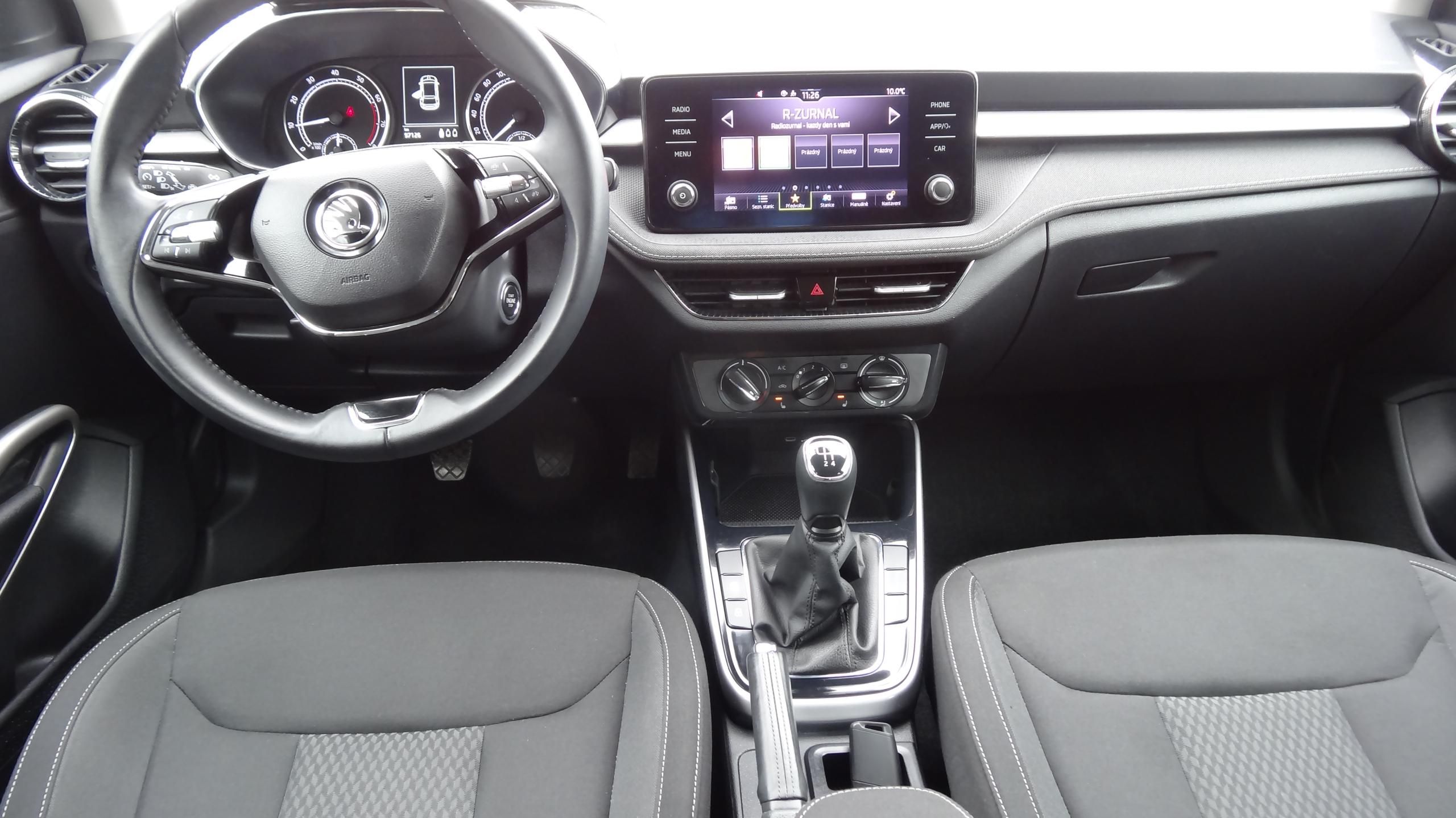 Škoda Fabia, 1.0TSi Style + druhá sada kol - fotka 3