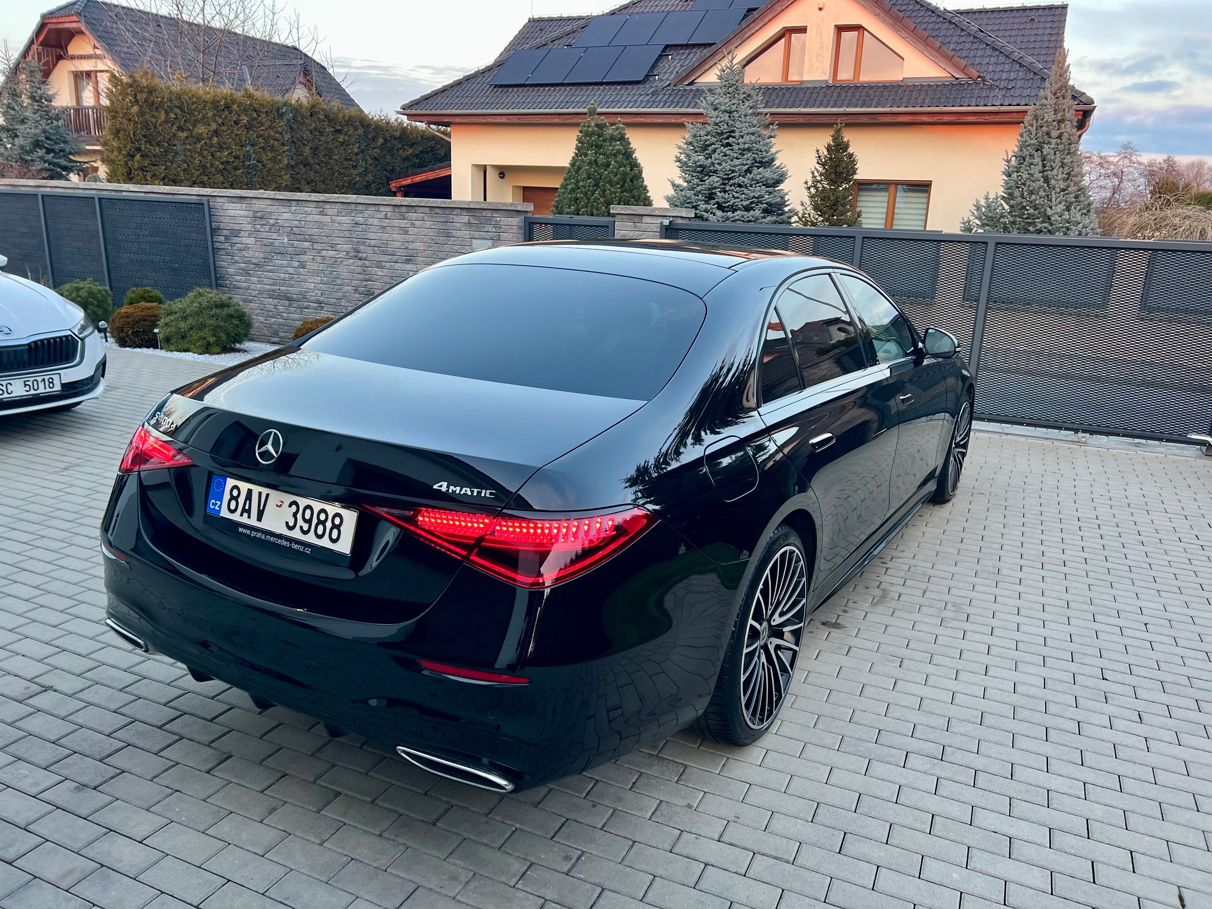 Mercedes-Benz Třídy S, 400D AMG Long - fotka 5