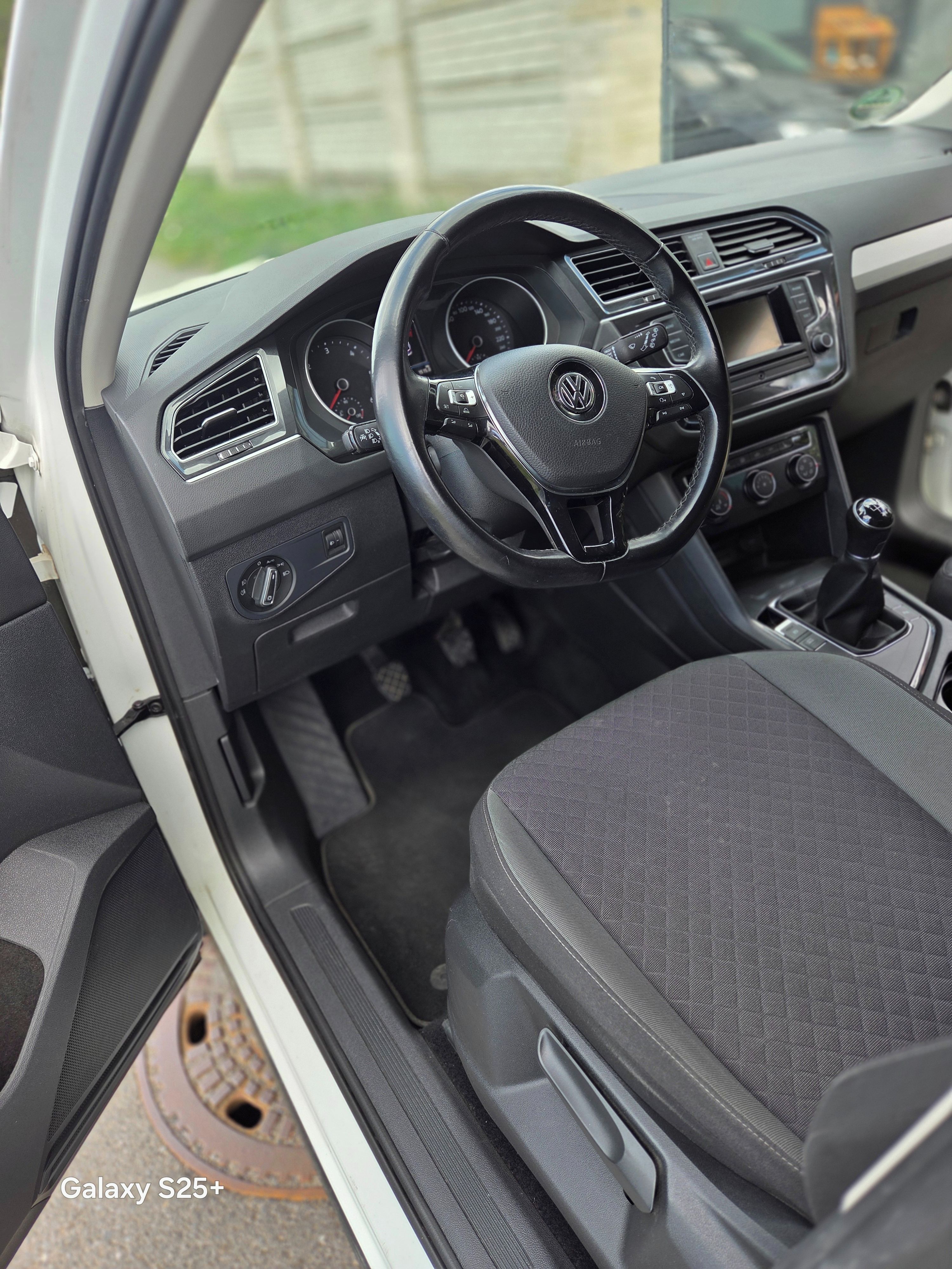 Volkswagen Tiguan - fotka 4