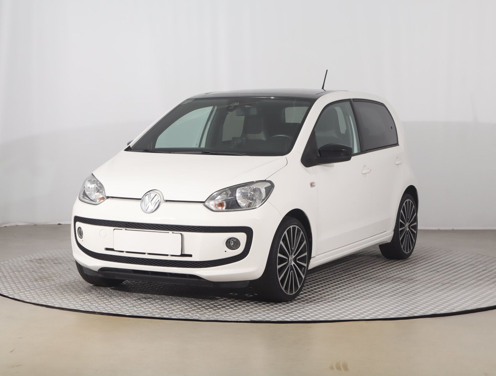 Volkswagen Up!, 1.0 MPI - fotka 3