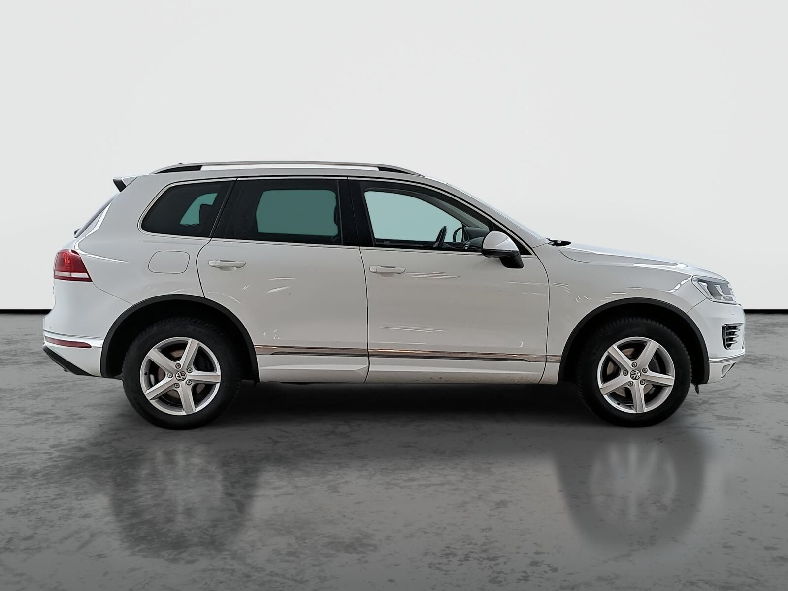 Volkswagen Touareg, 3.0 TDI, R-Line, 4X4, Automat - fotka 6