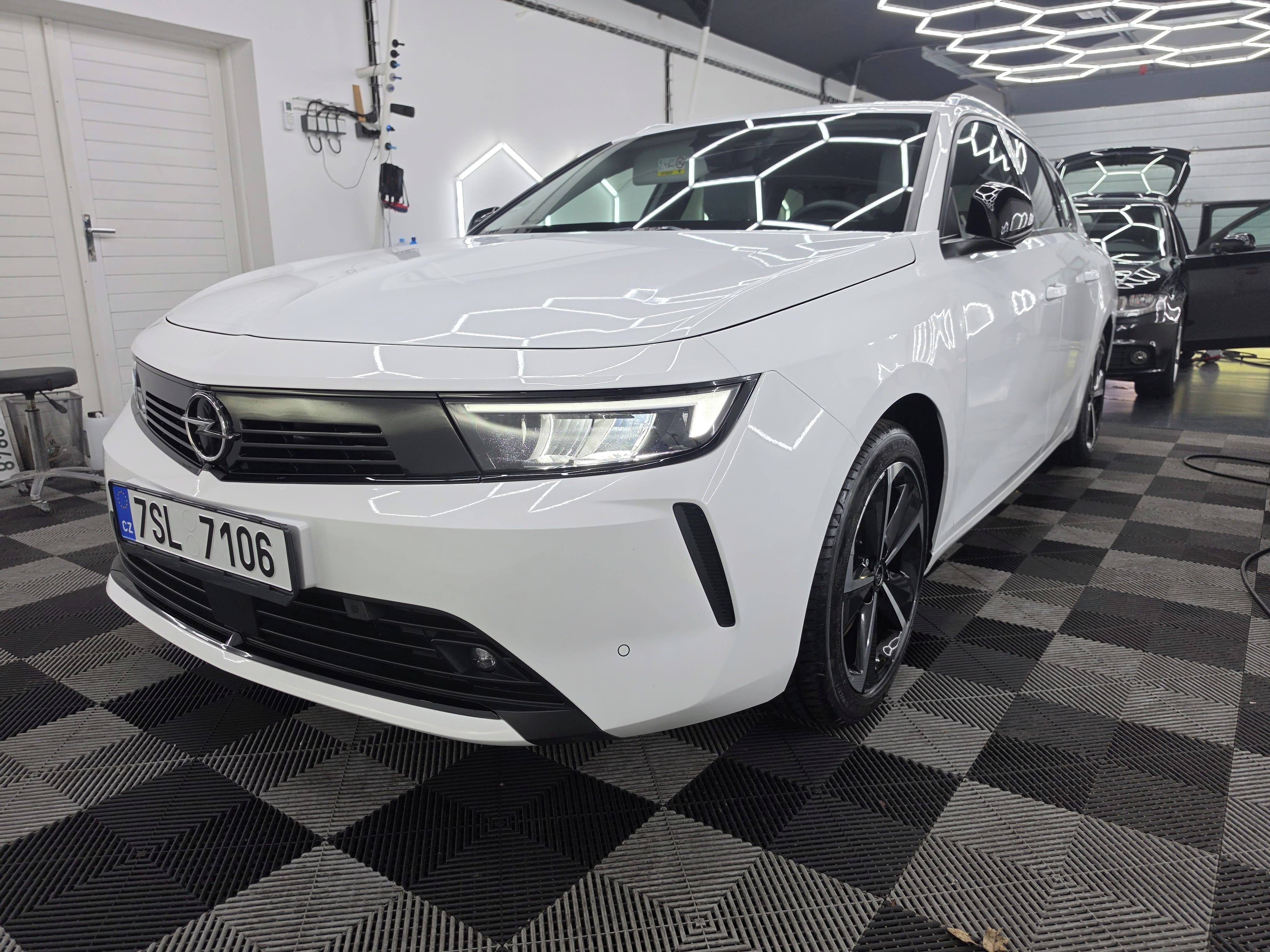 Opel Astra - fotka 5
