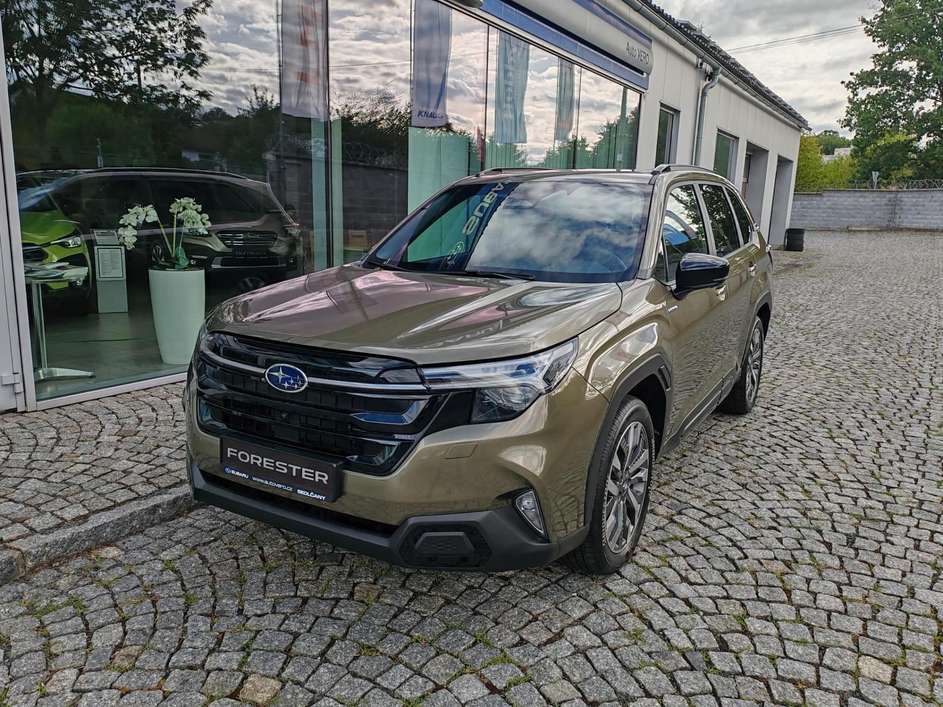 Subaru Forester, 2.0i Touring - AKČNÍ CENA - fotka 2