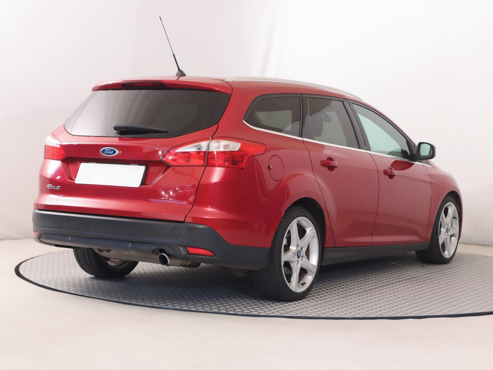 Ford Focus, 2.0 TDCi, Automat, Serv.kniha - fotka 5
