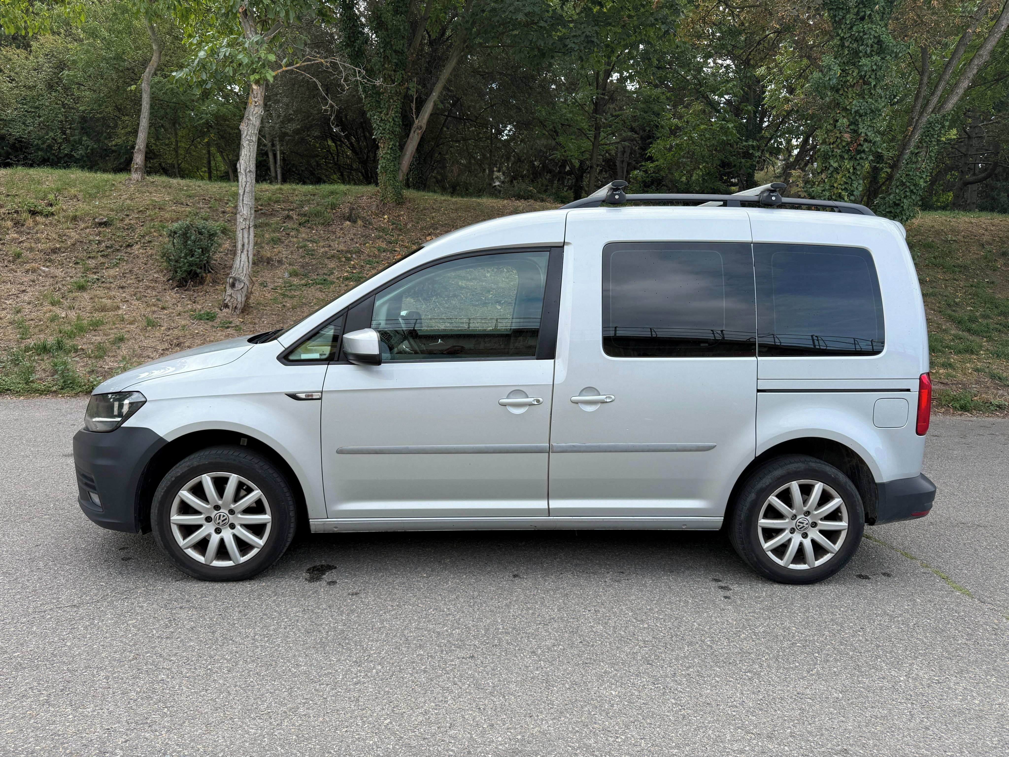 Volkswagen Caddy, 2.0 TDI 75kw - TZ, REZERVA - fotka 3