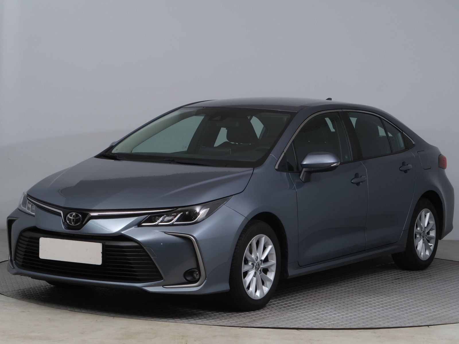 Toyota Corolla, 1.5 VVT-i, Serv.kniha - fotka 3