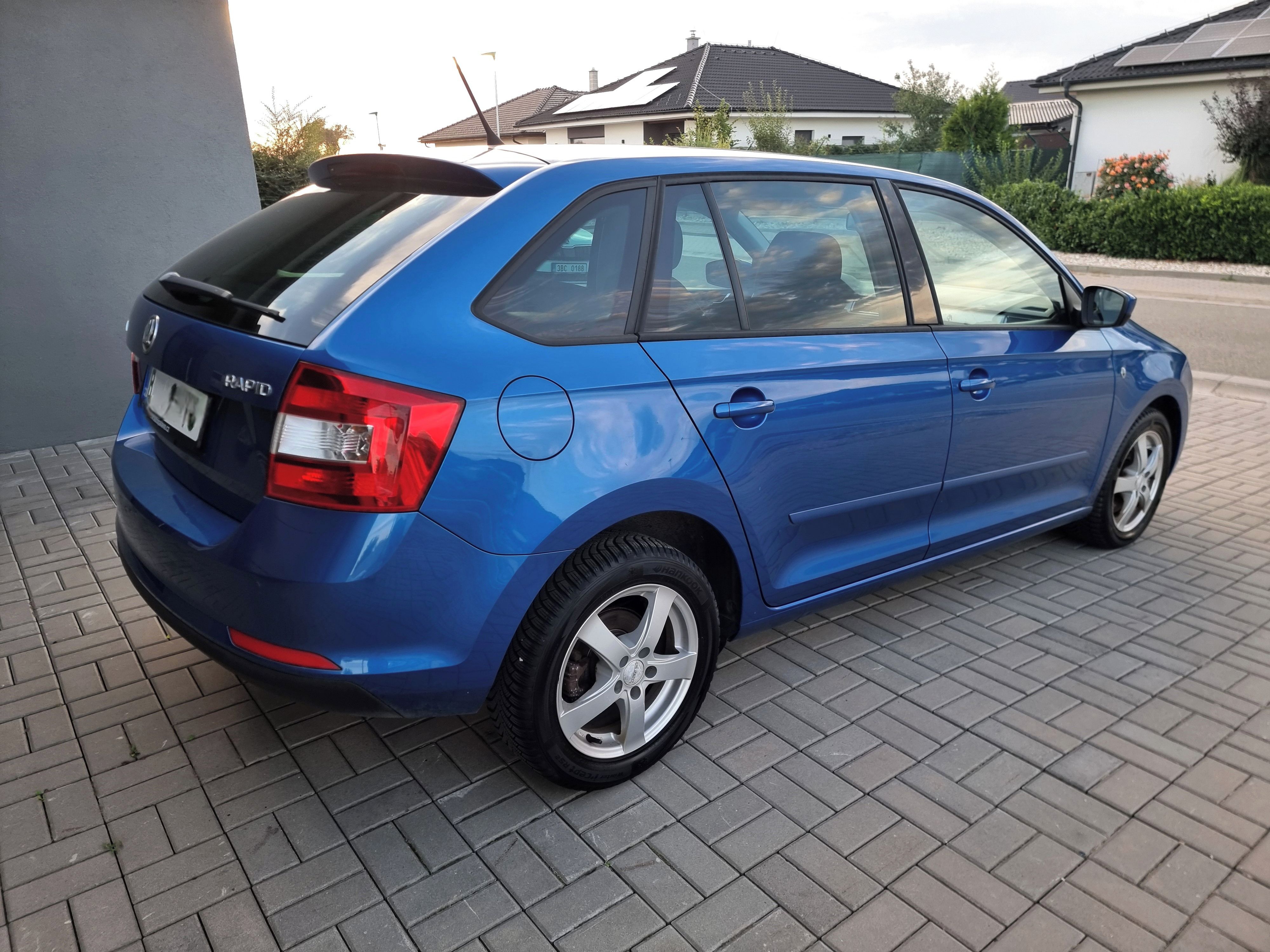 Škoda Rapid, 1.6TDI | ELEGANCE | Najeto 194 - fotka 5