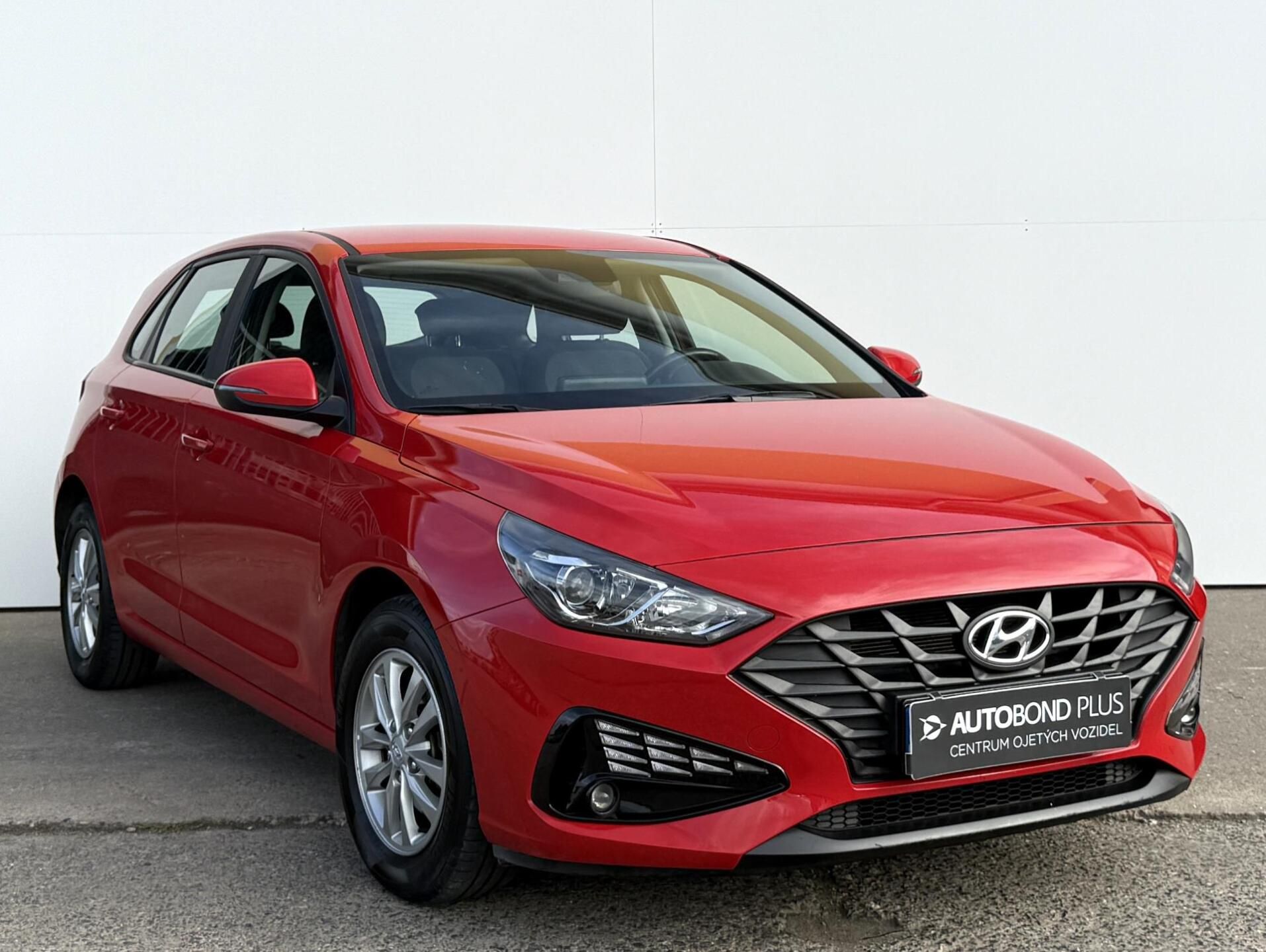 Hyundai i30, 1.5 DPi 81kW Smart - fotka 6