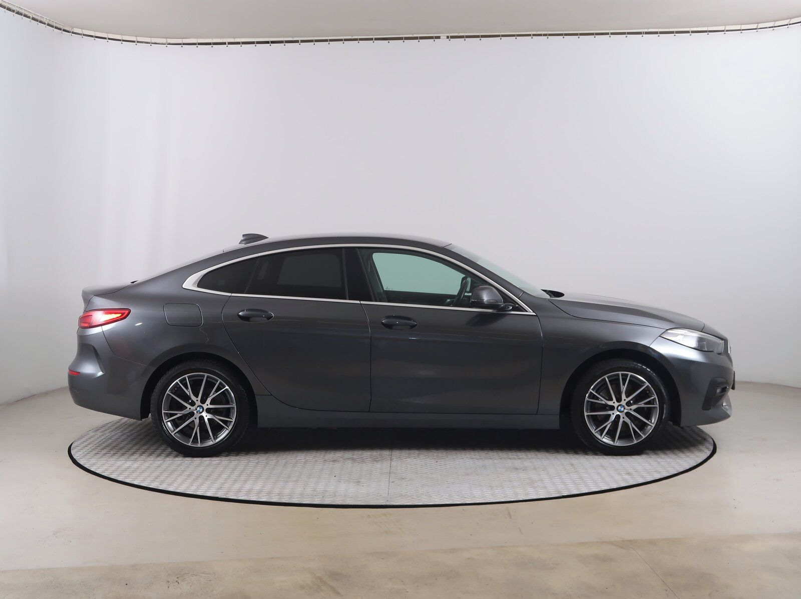 BMW Řada 2, 218i Gran Coupé, Automat - fotka 6
