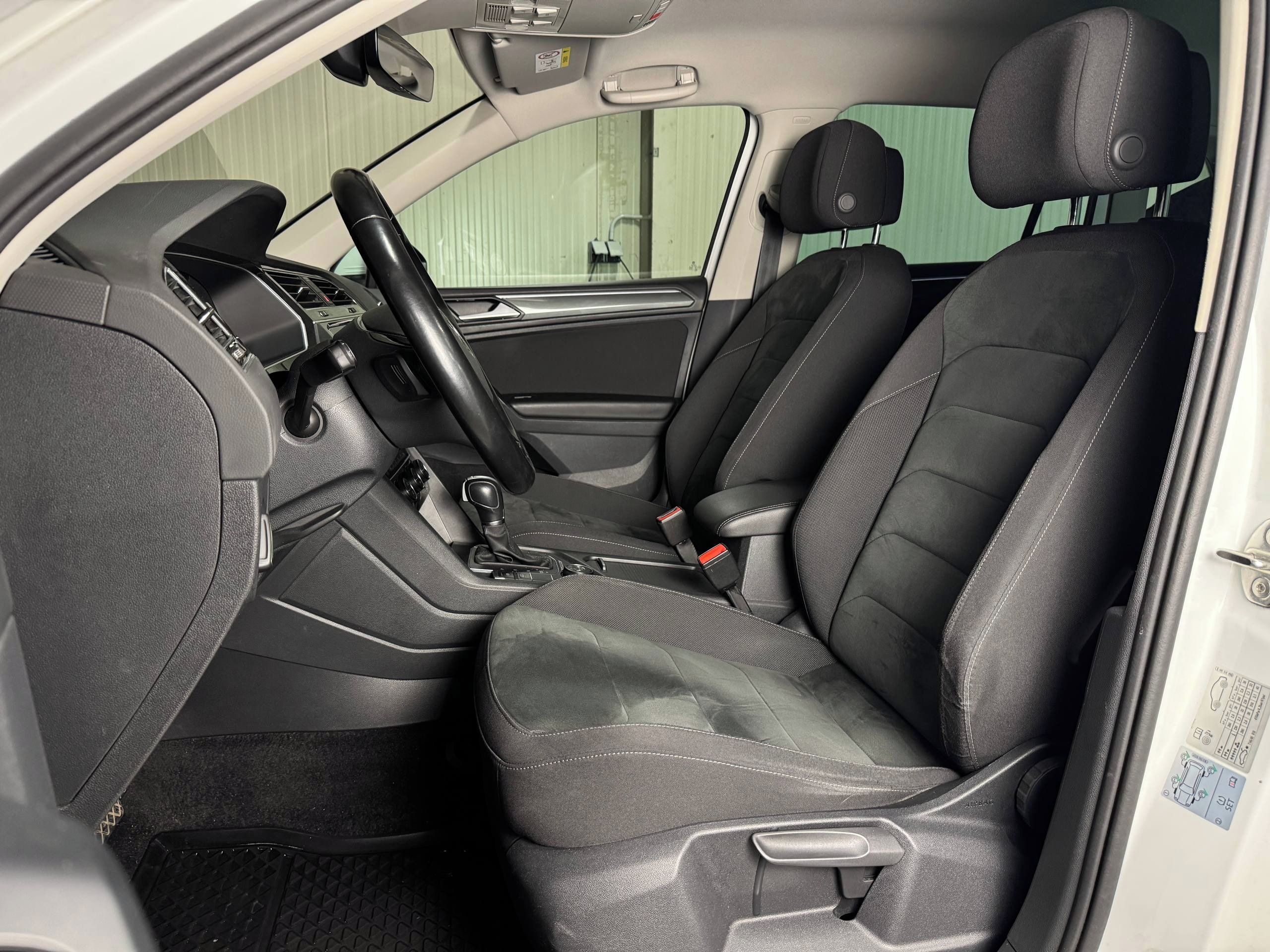 Volkswagen Tiguan, 2.0TDi 140kw DSG 4Motion Serv - fotka 5